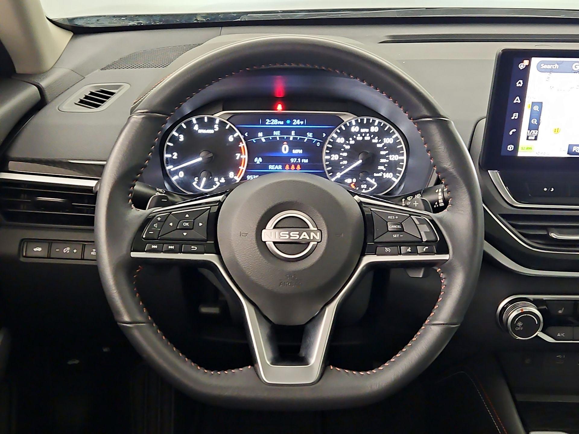 Thumbnail: 2023 Nissan Altima - 10