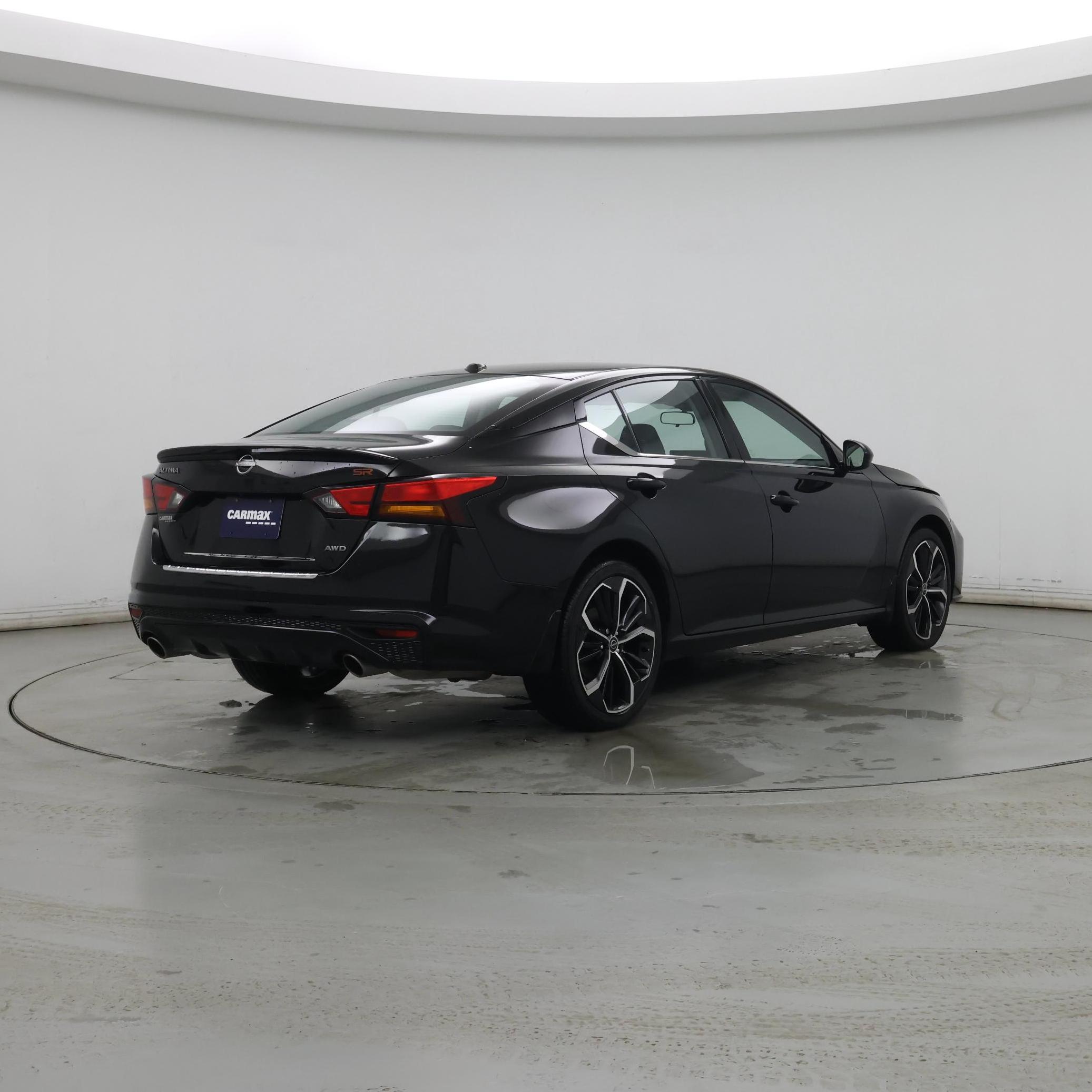 Thumbnail: 2023 Nissan Altima - 8