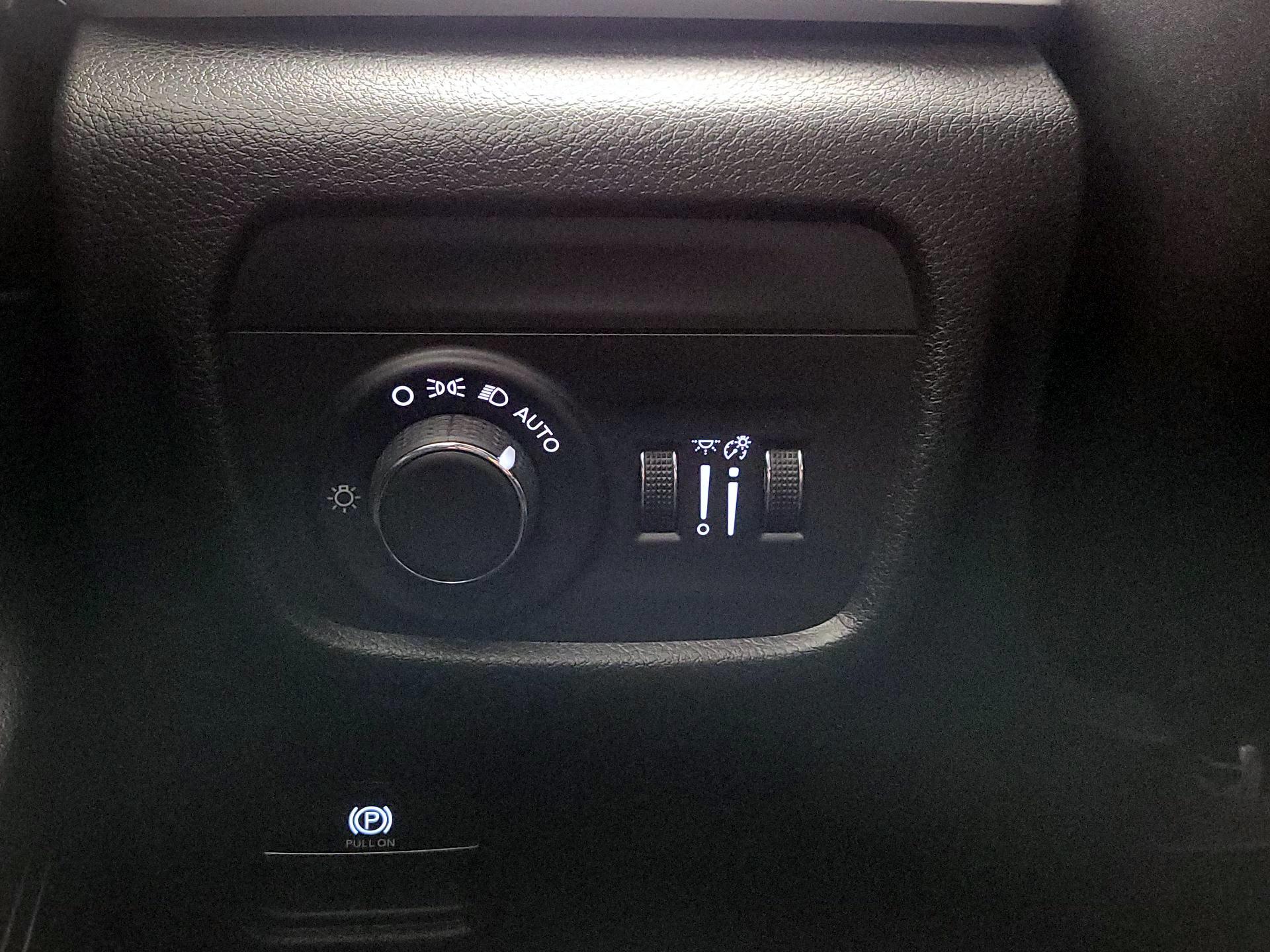 Thumbnail: 2023 Jeep Grand Cherokee - 13