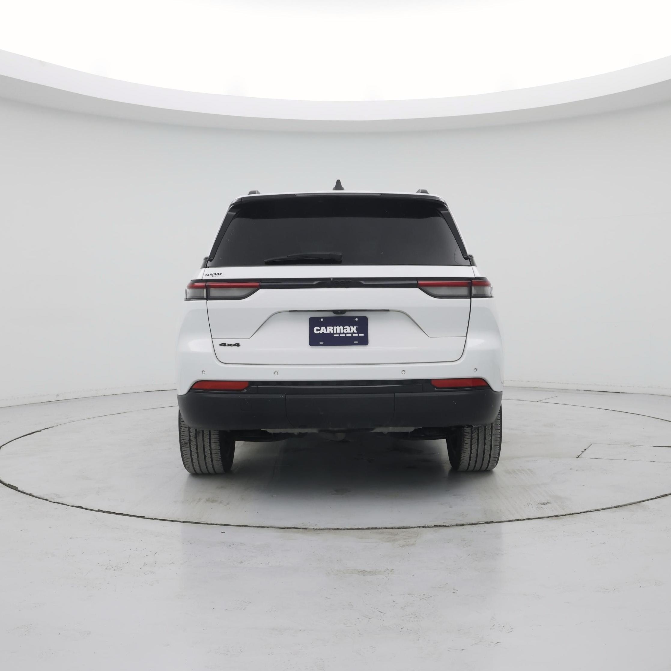 Thumbnail: 2023 Jeep Grand Cherokee - 6