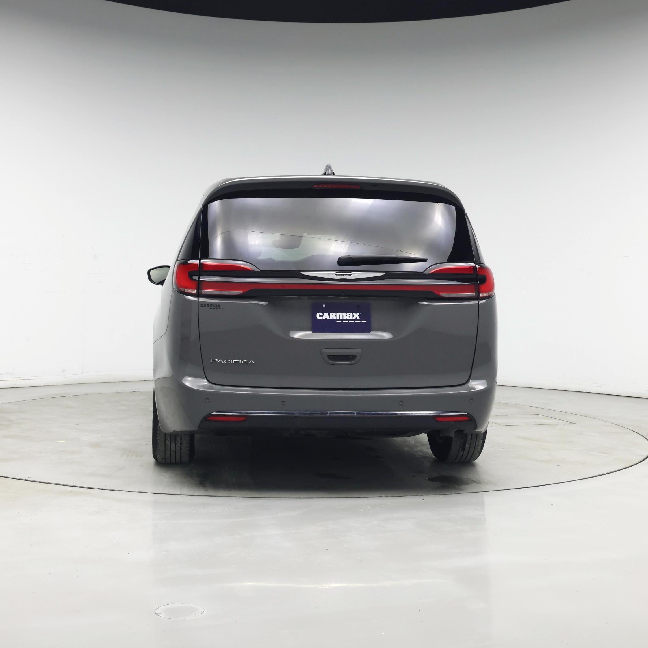 Thumbnail: 2023 Chrysler Pacifica - 6