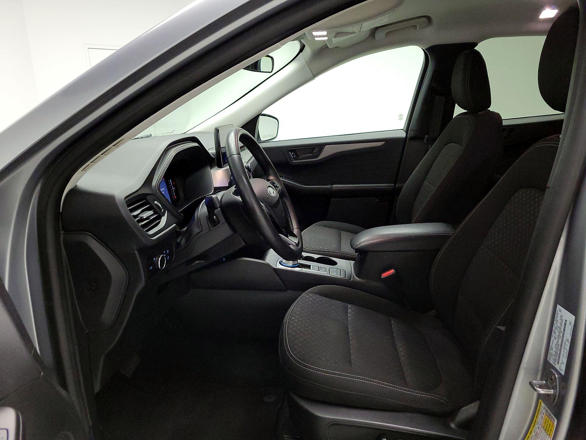 Thumbnail: 2023 Ford Escape - 11