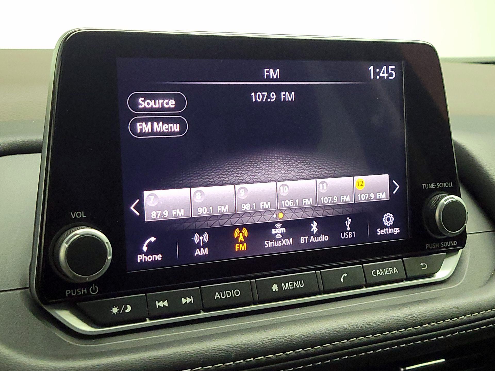 Thumbnail: 2023 Nissan Rogue - 15