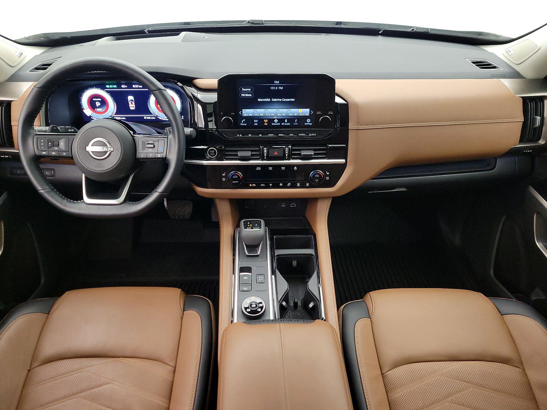 Thumbnail: 2023 Nissan Pathfinder - 9