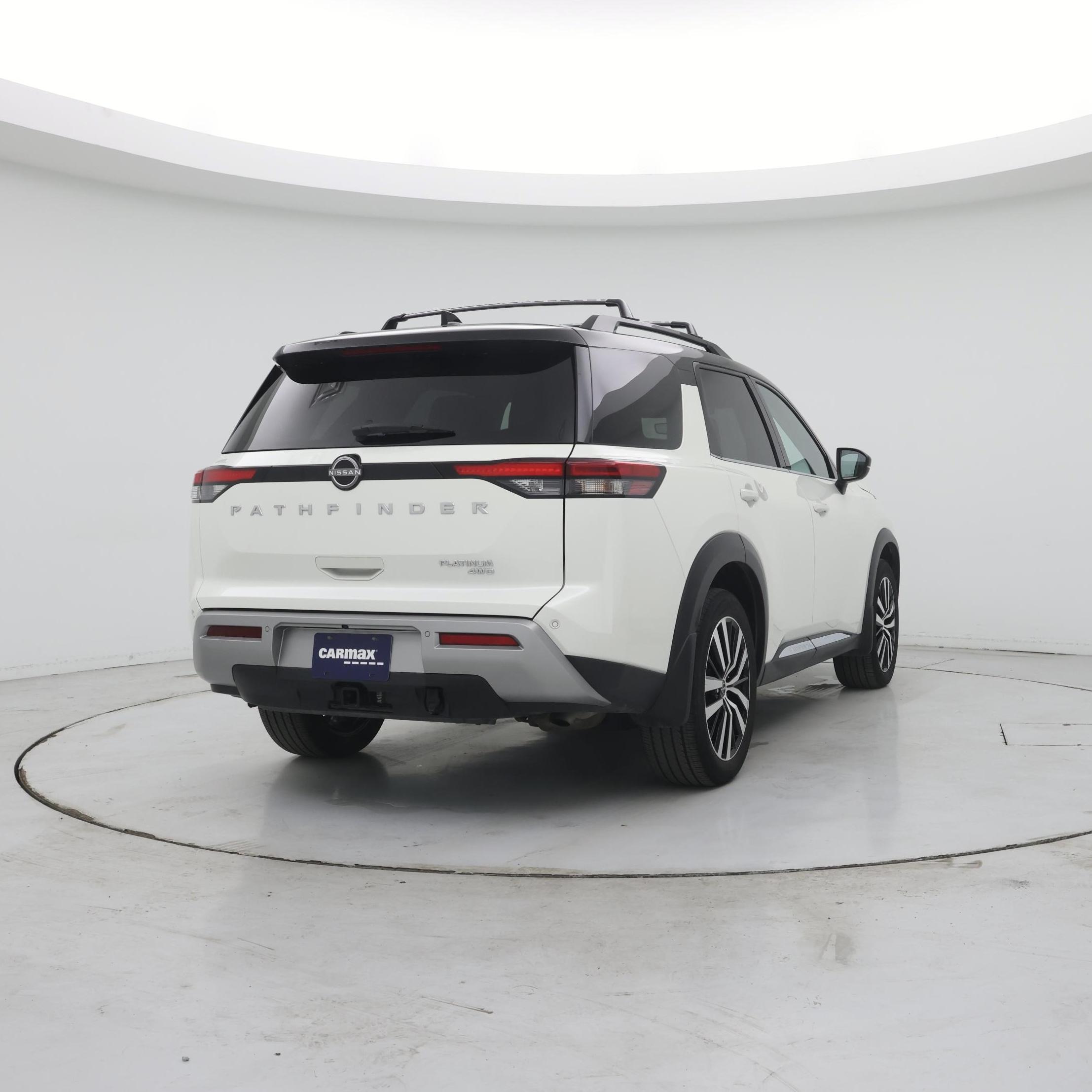 Thumbnail: 2023 Nissan Pathfinder - 8