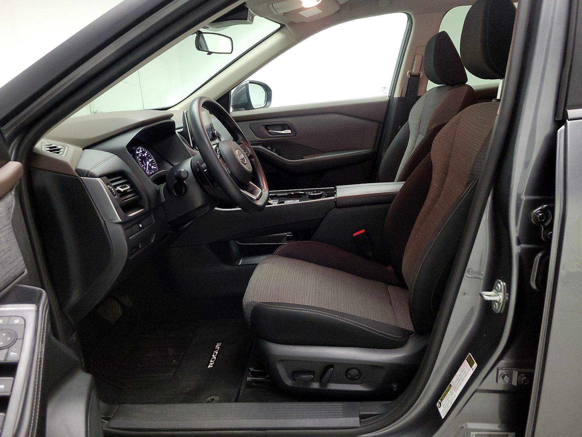 Thumbnail: 2023 Nissan Rogue - 11