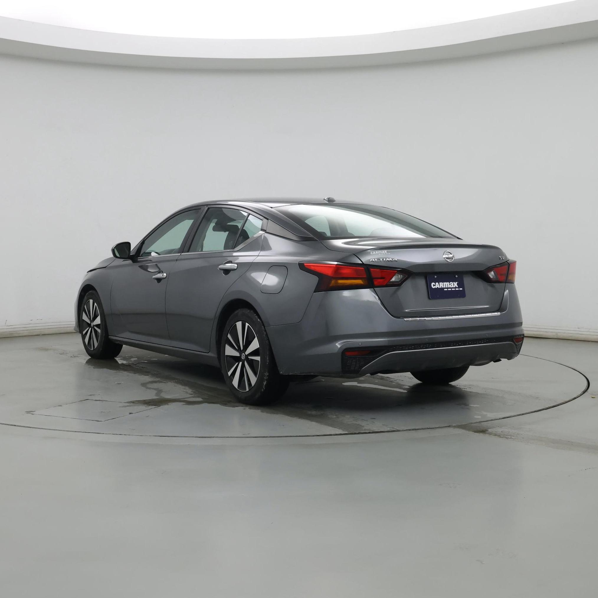 Thumbnail: 2022 Nissan Altima - 2