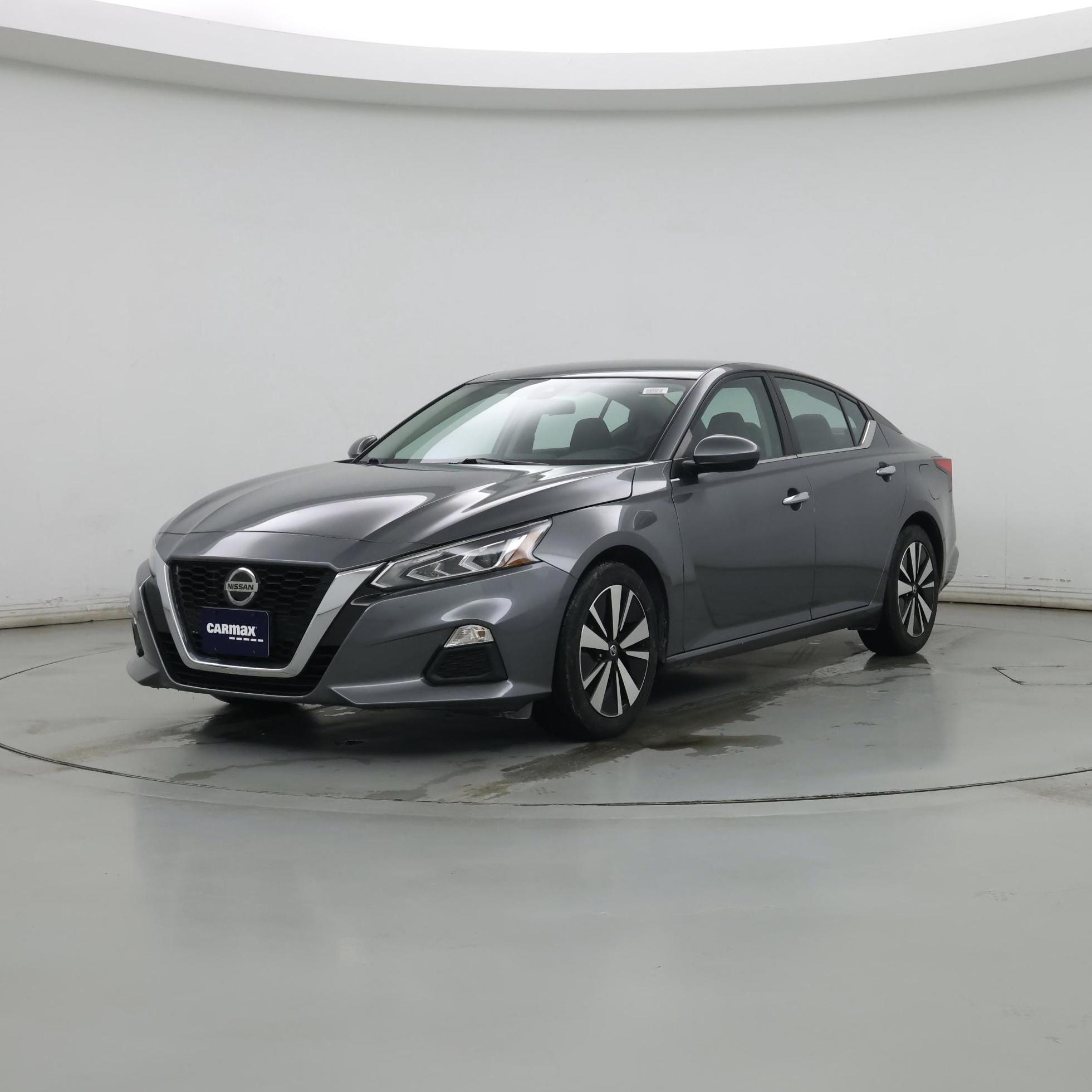 Thumbnail: 2022 Nissan Altima - 4