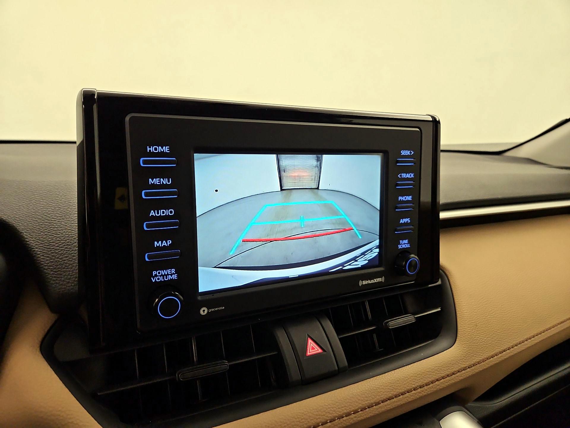 Thumbnail: 2022 Toyota RAV4 - 14