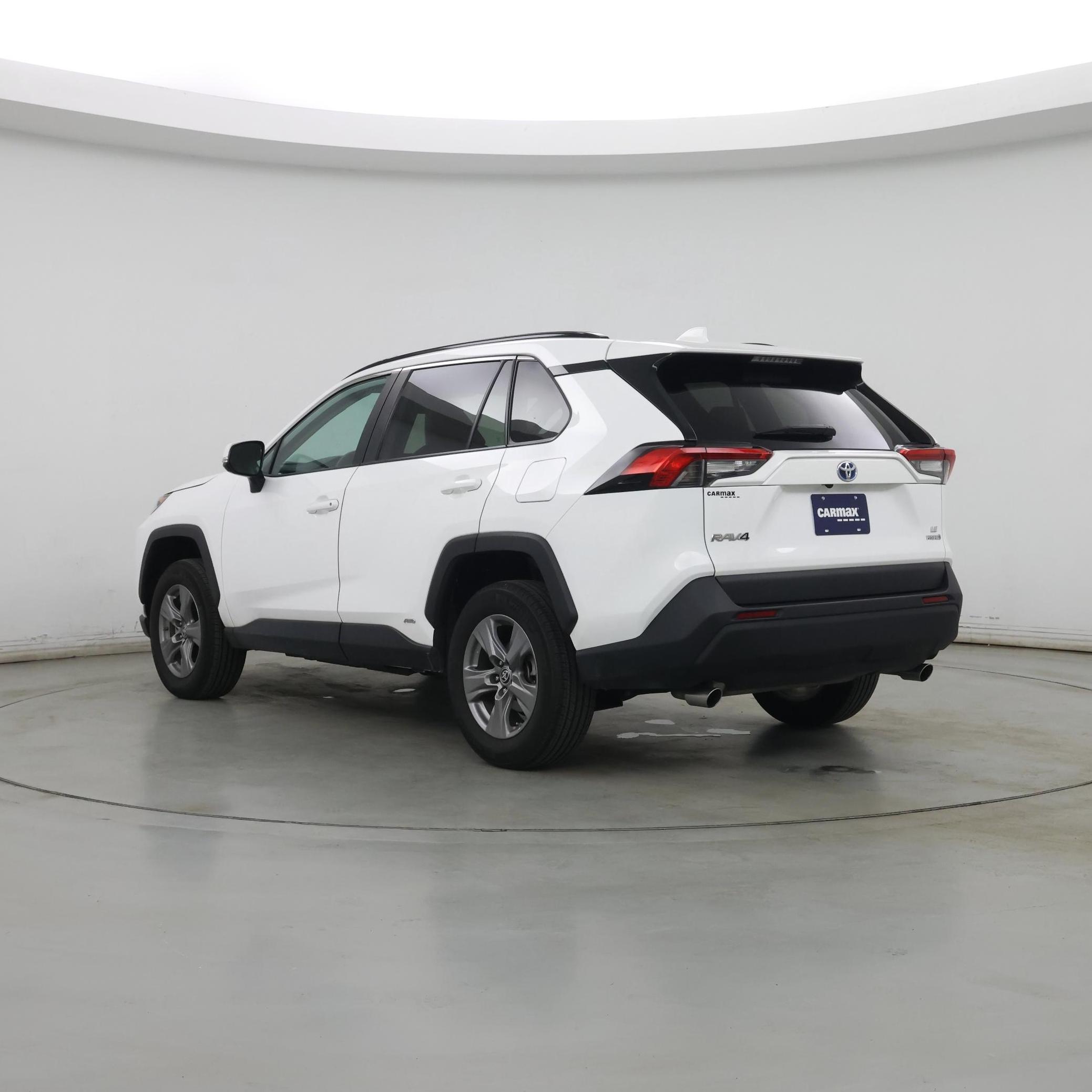 Thumbnail: 2022 Toyota RAV4 - 2
