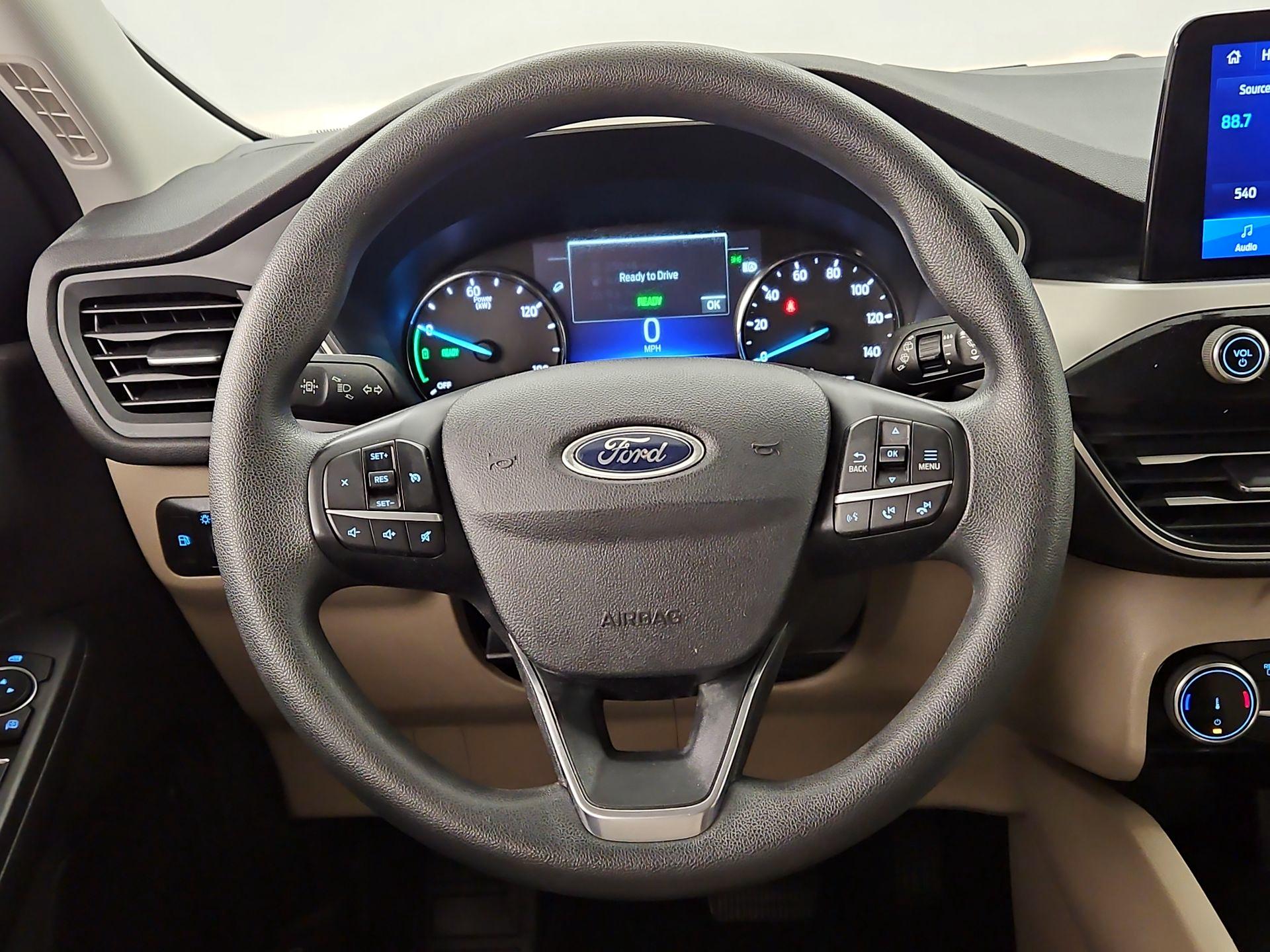 Thumbnail: 2022 Ford Escape - 10