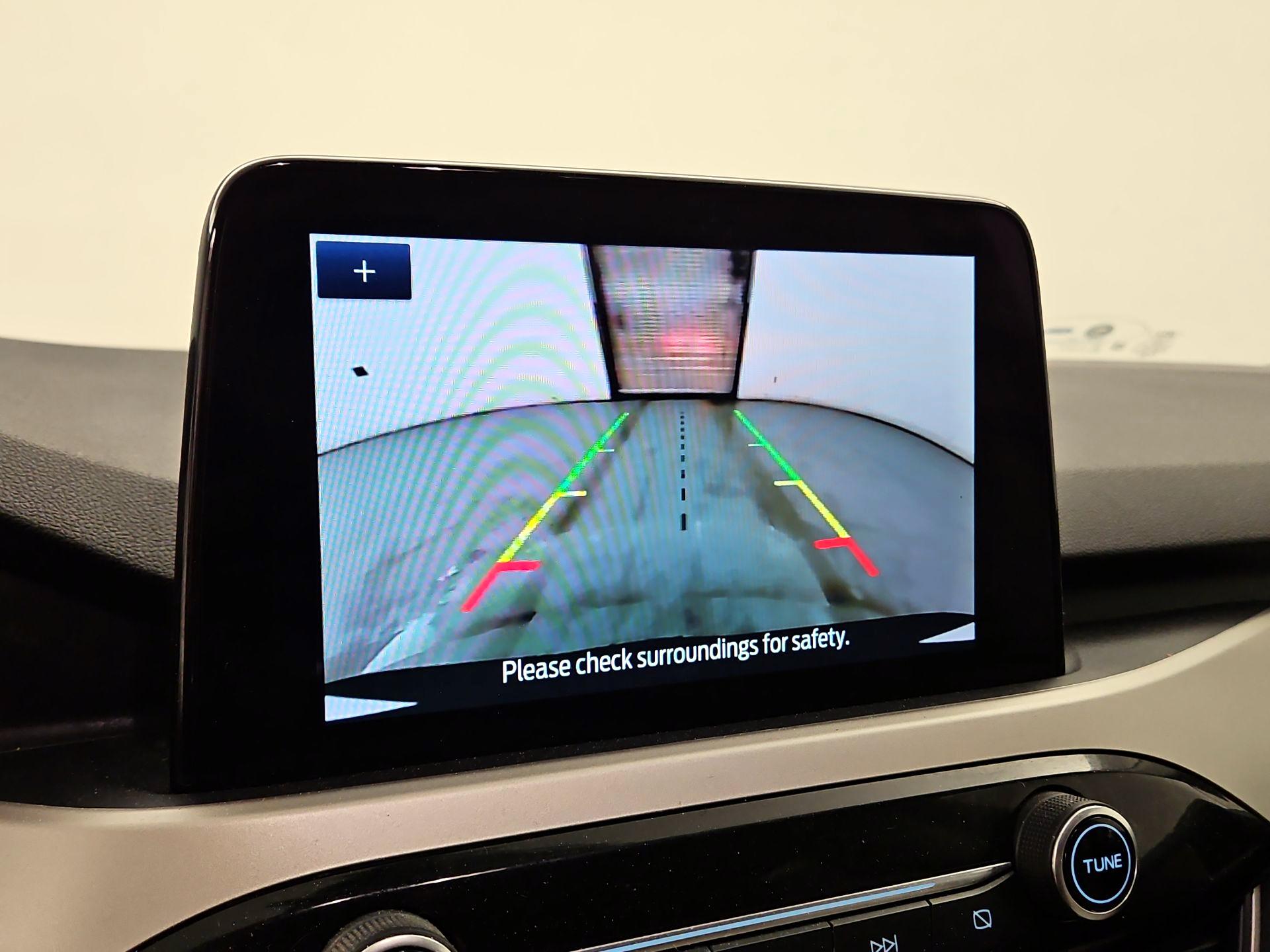 Thumbnail: 2022 Ford Escape - 14