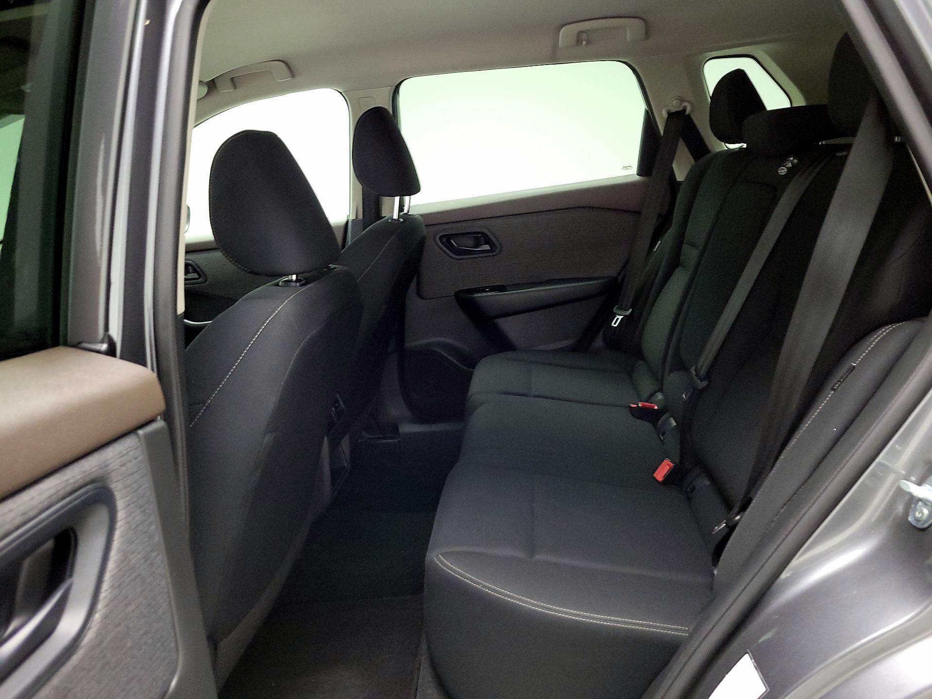 Thumbnail: 2023 Nissan Rogue - 18