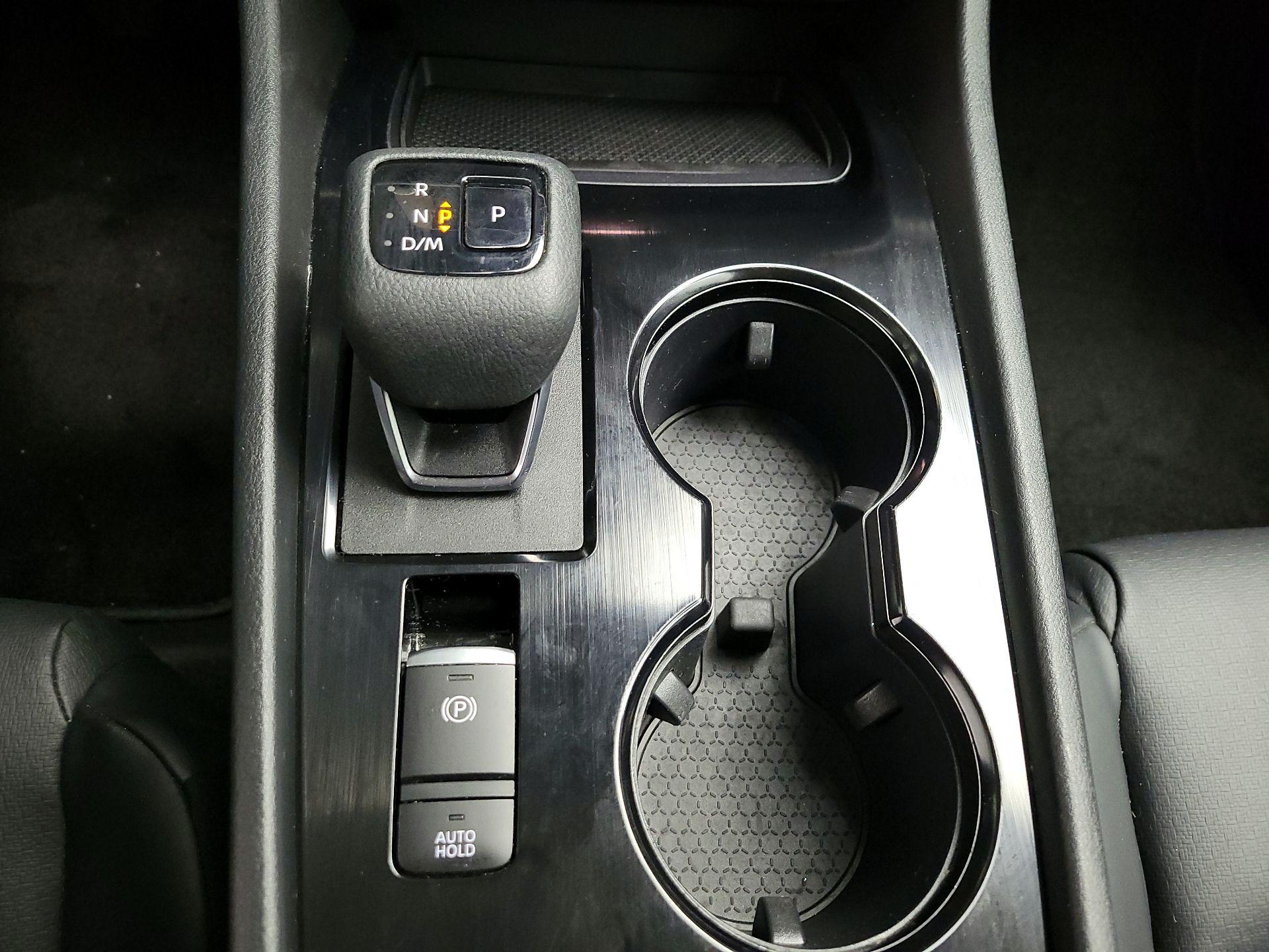 Thumbnail: 2022 Nissan Rogue - 16