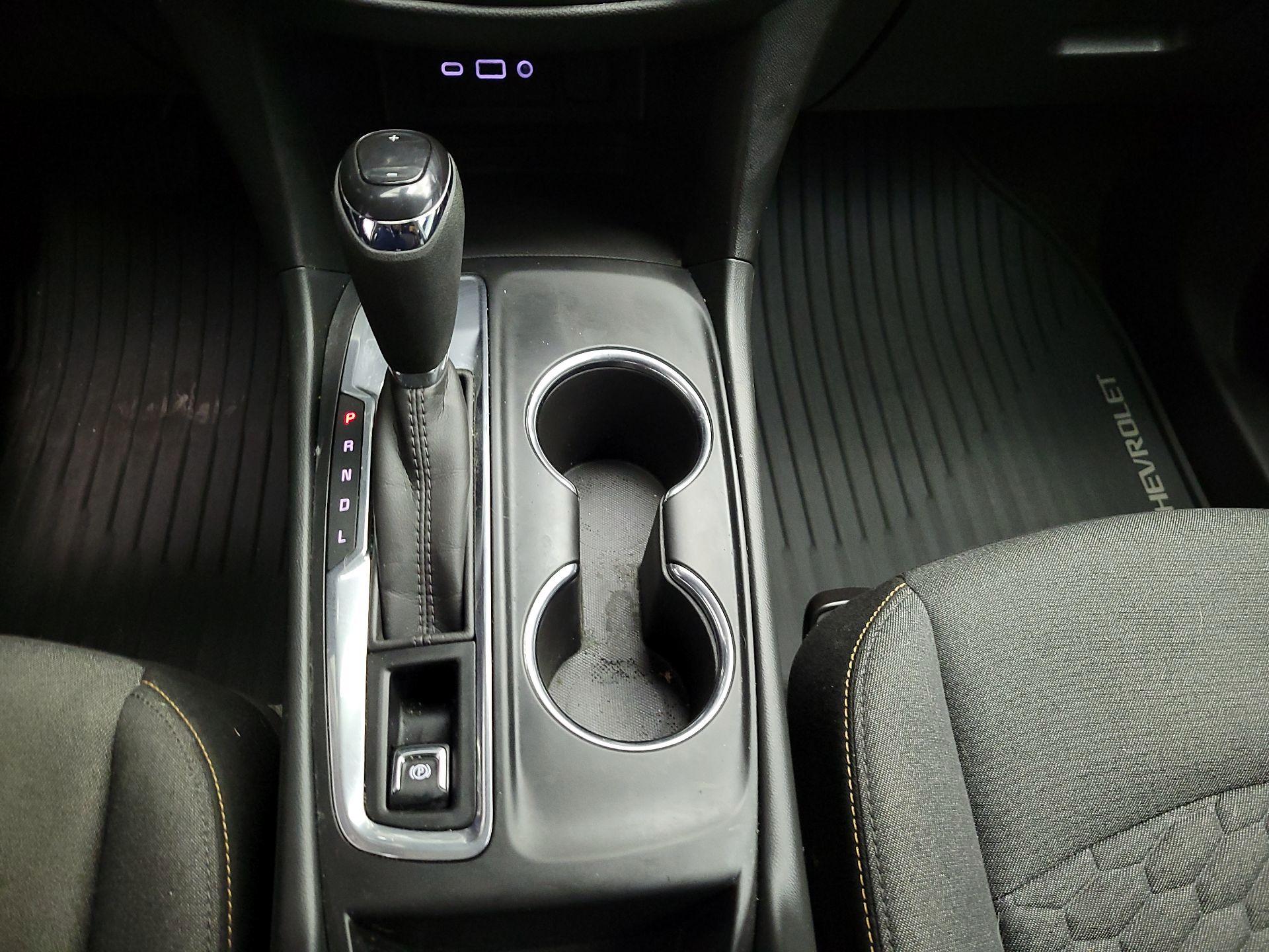 Thumbnail: 2020 Chevrolet Equinox - 17