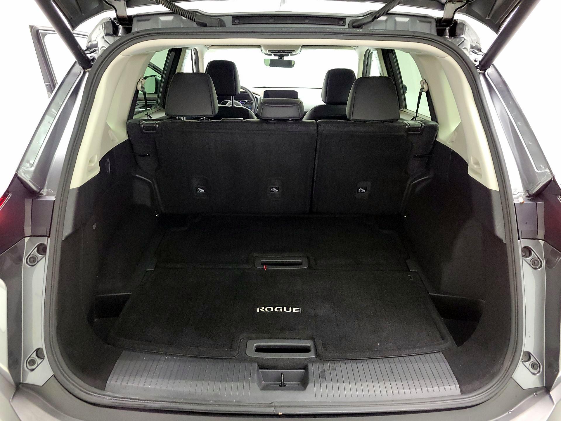 Thumbnail: 2023 Nissan Rogue - 18