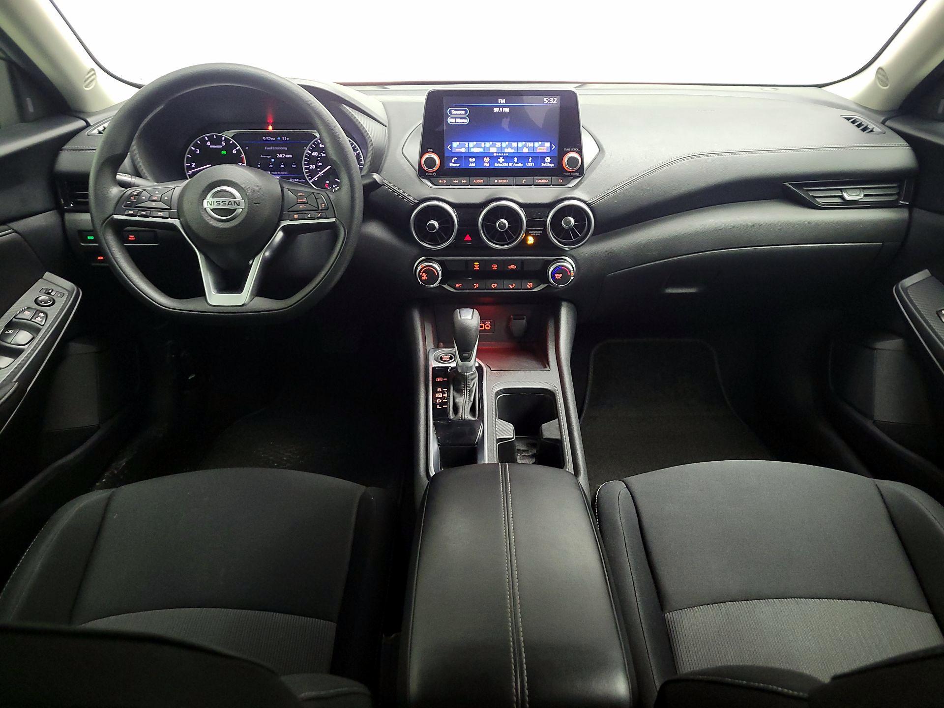 Thumbnail: 2023 Nissan Sentra - 9