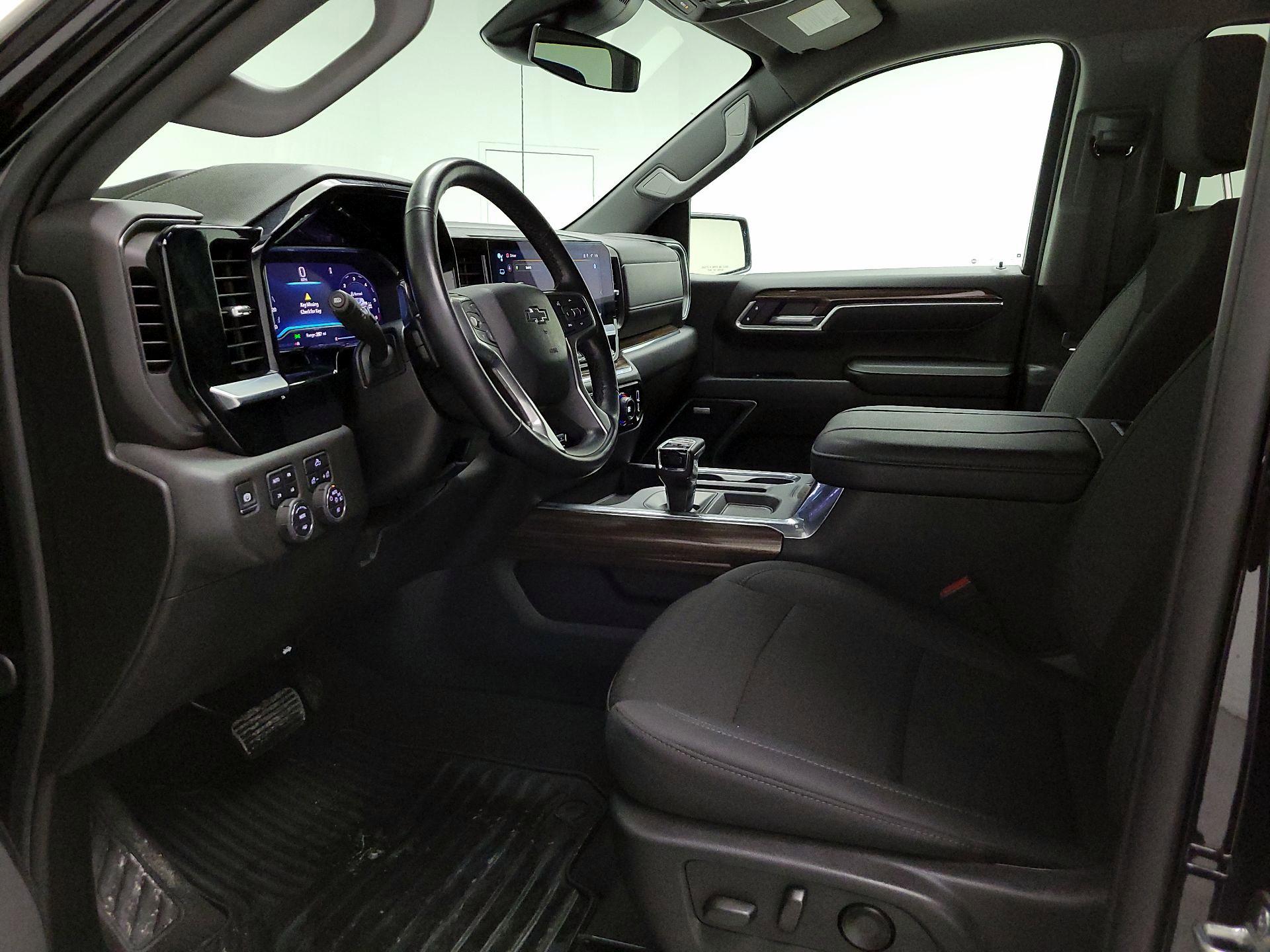 Thumbnail: 2024 Chevrolet Silverado 1500 - 11