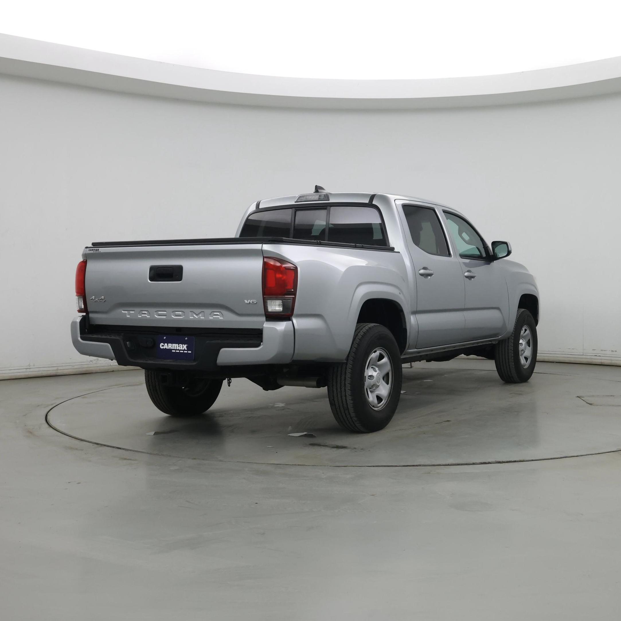 Thumbnail: 2022 Toyota Tacoma - 8