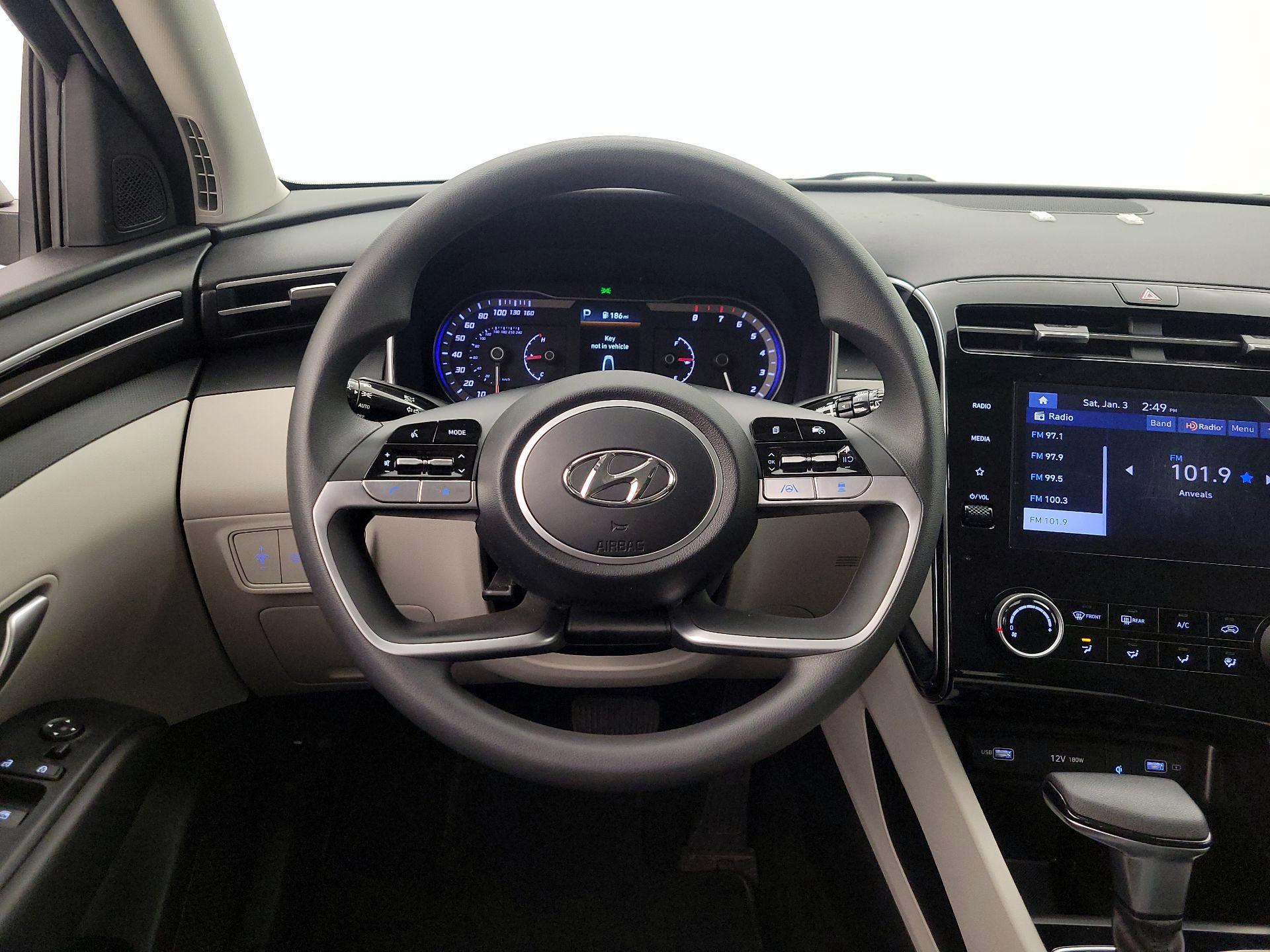 Thumbnail: 2023 Hyundai Tucson - 10