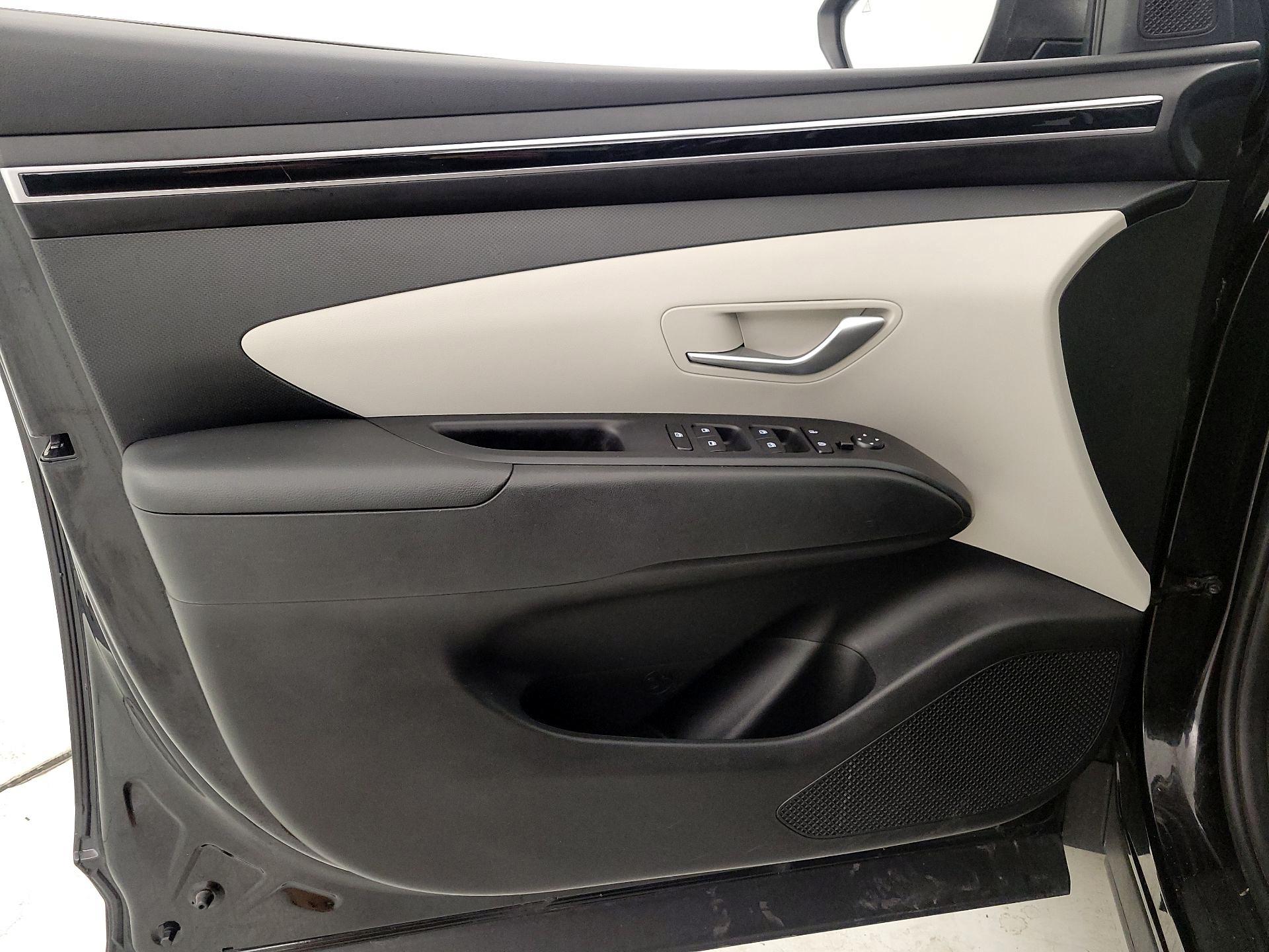 Thumbnail: 2023 Hyundai Tucson - 12