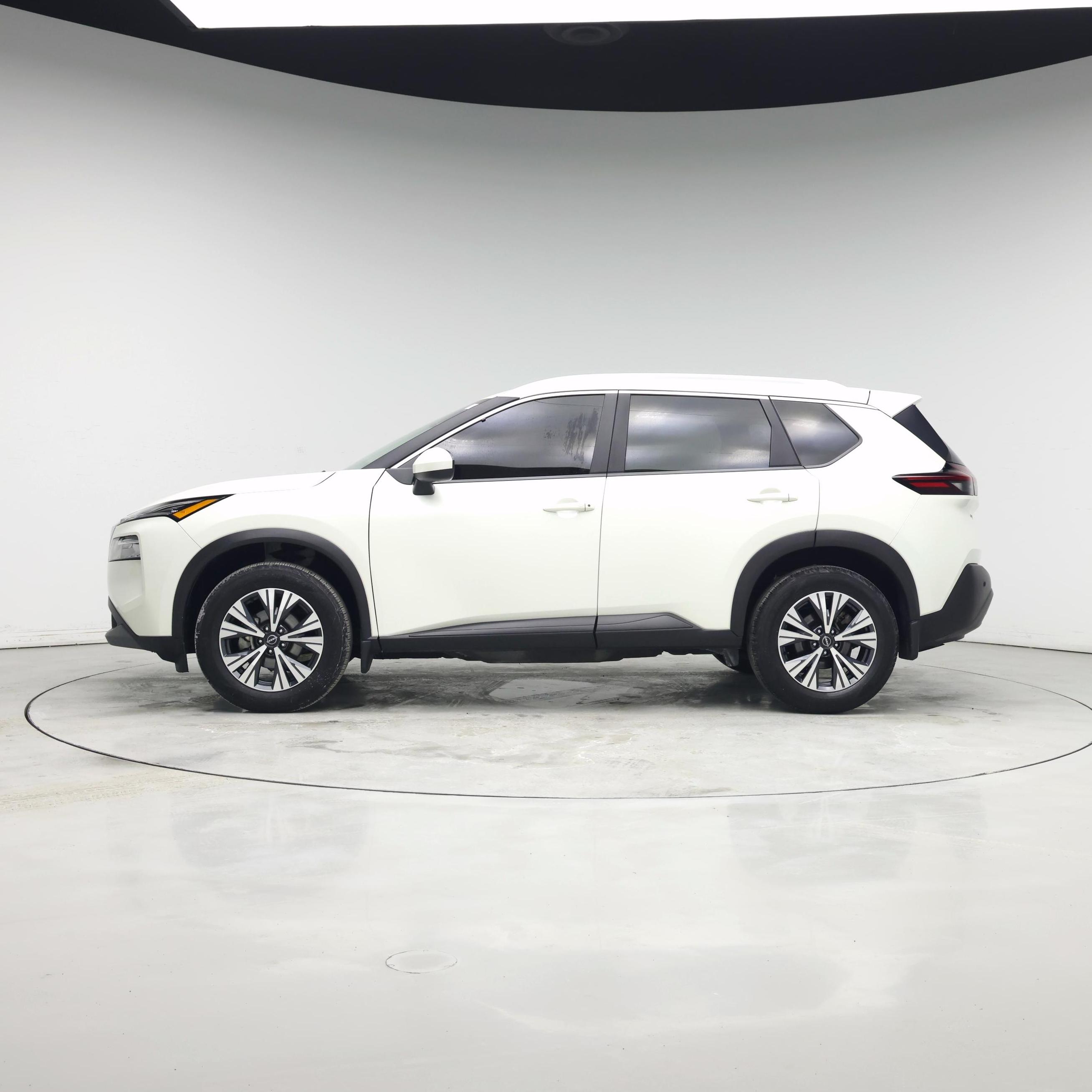 Thumbnail: 2023 Nissan Rogue - 3