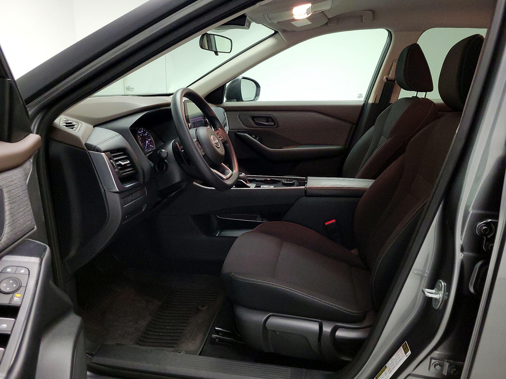 Thumbnail: 2023 Nissan Rogue - 11