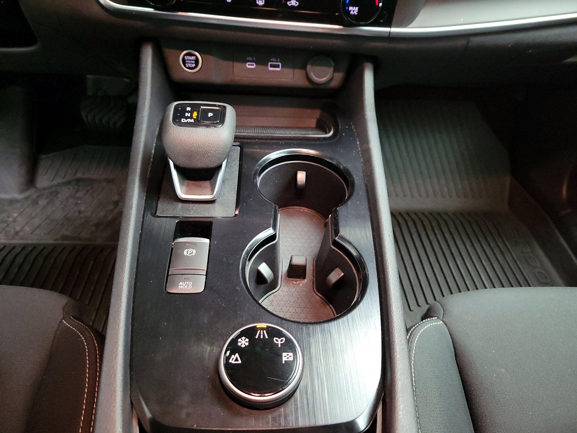 Thumbnail: 2023 Nissan Rogue - 16