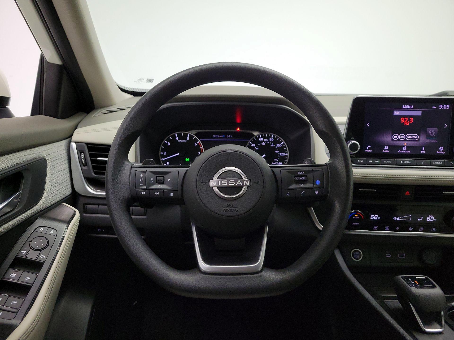 Thumbnail: 2023 Nissan Rogue - 10