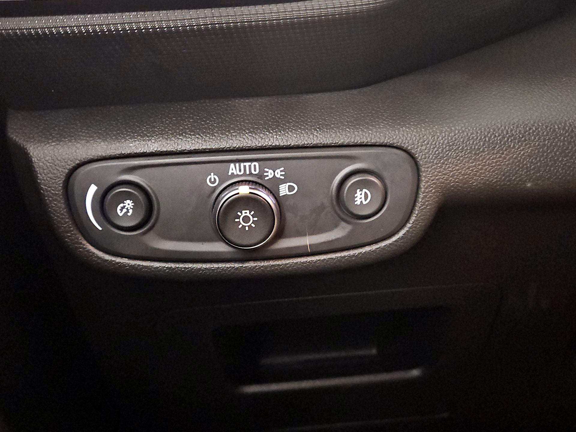 Thumbnail: 2023 Chevrolet TrailBlazer - 13