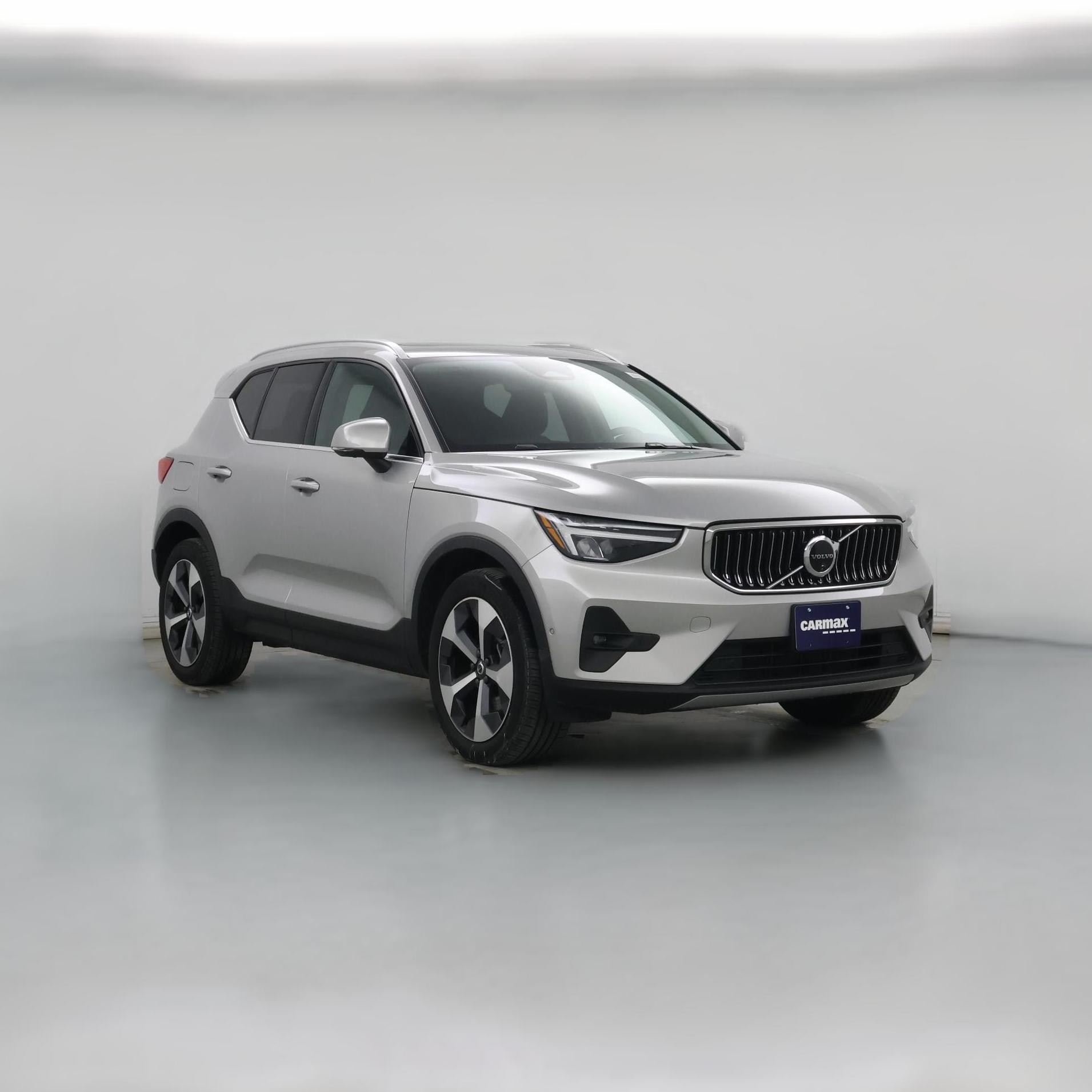 Thumbnail: 2025 Volvo XC40 - 1