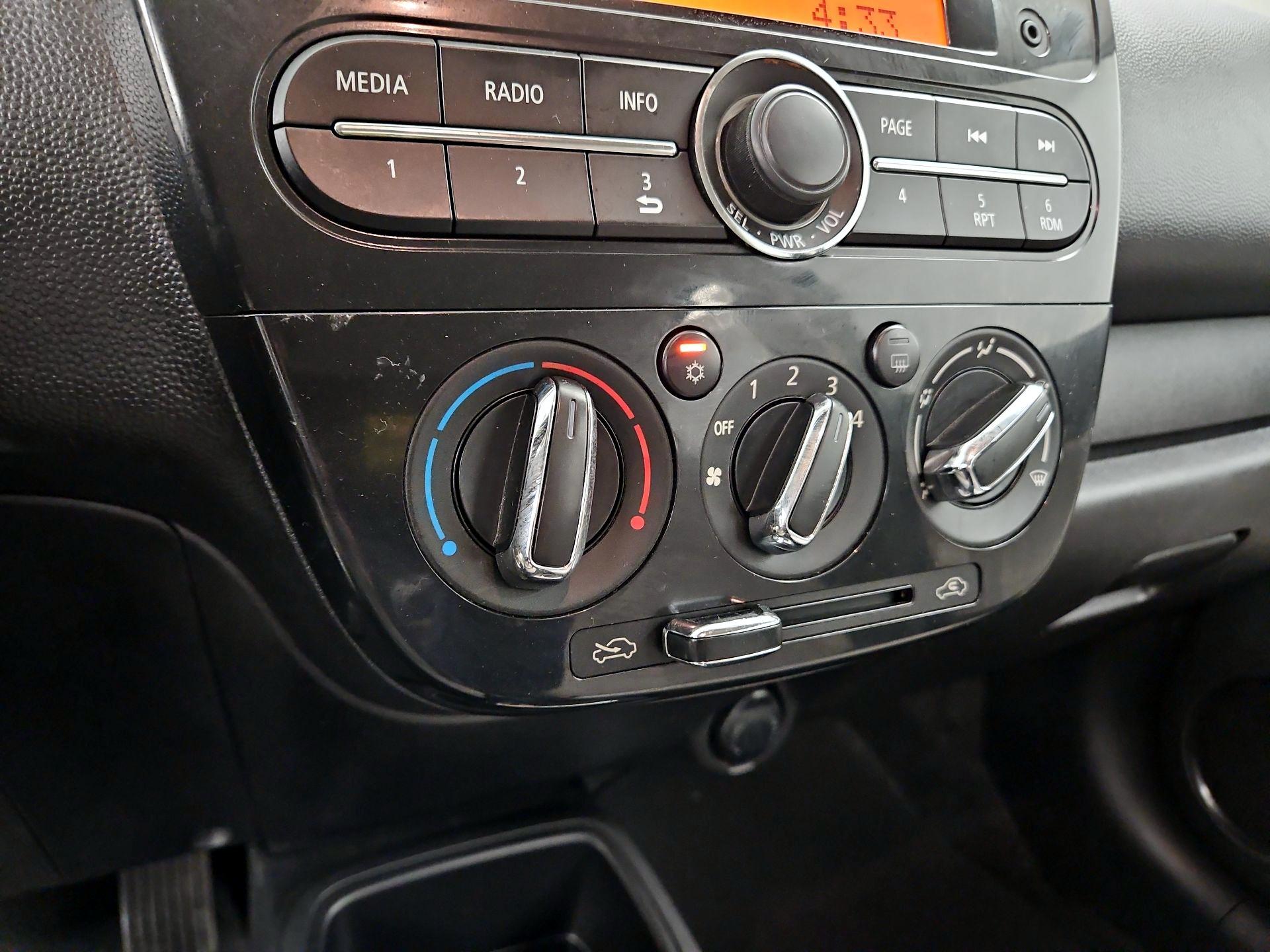 Thumbnail: 2017 Mitsubishi Mirage G4 - 15