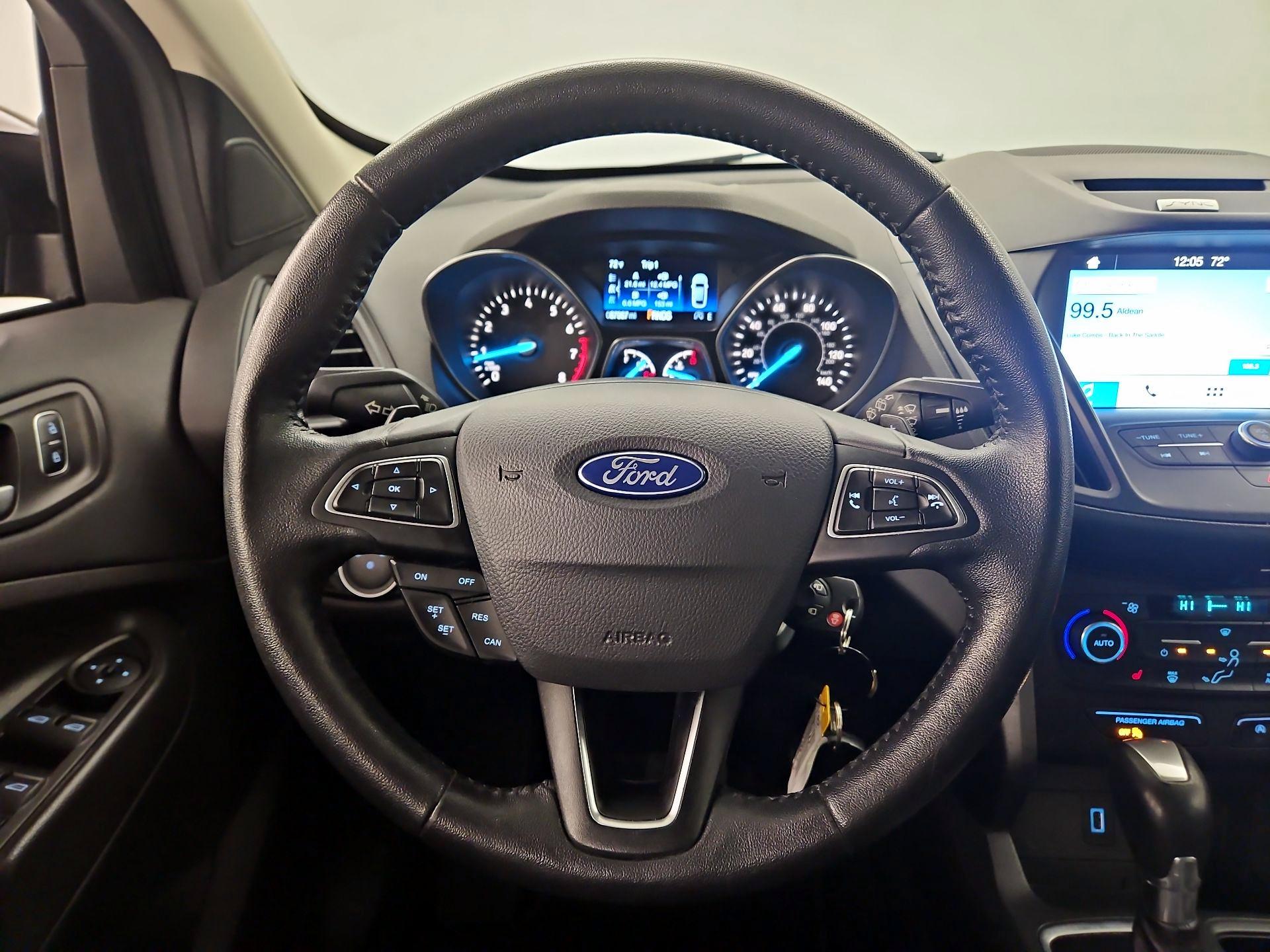 Thumbnail: 2017 Ford Escape - 10