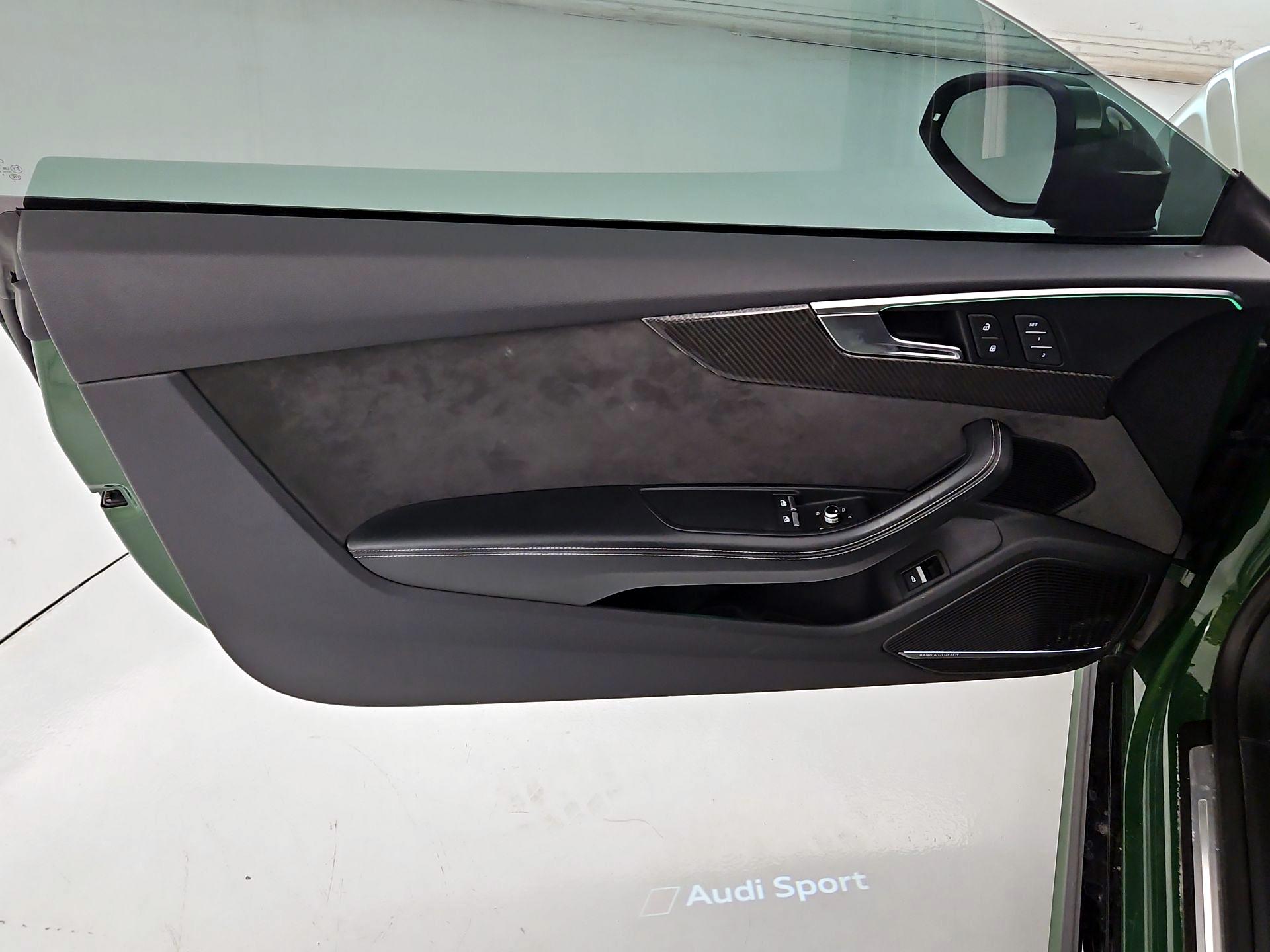 Thumbnail: 2018 Audi RS 5 - 12