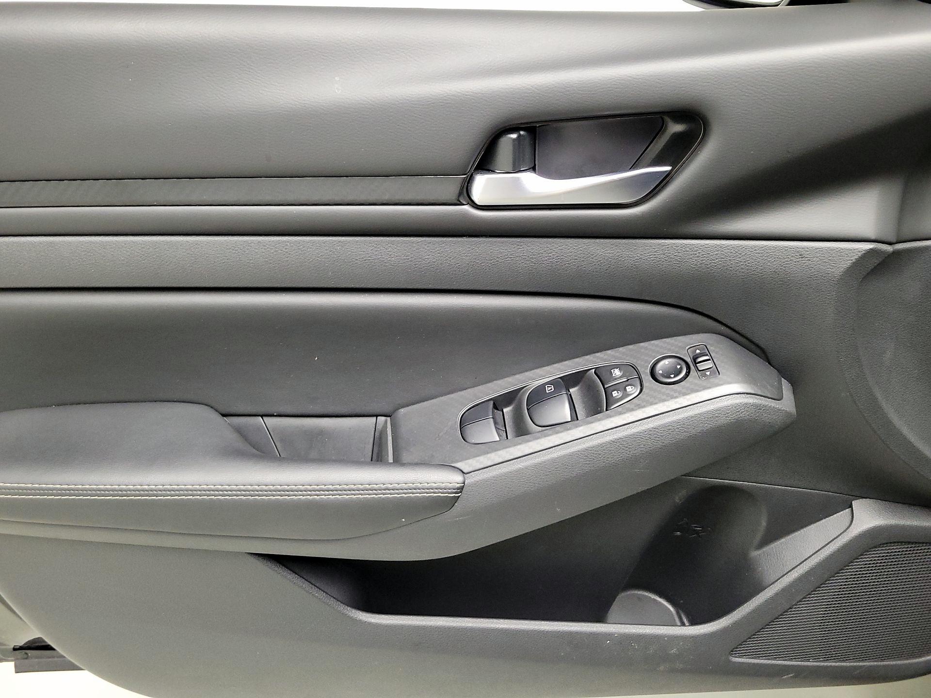 Thumbnail: 2024 Nissan Altima - 12