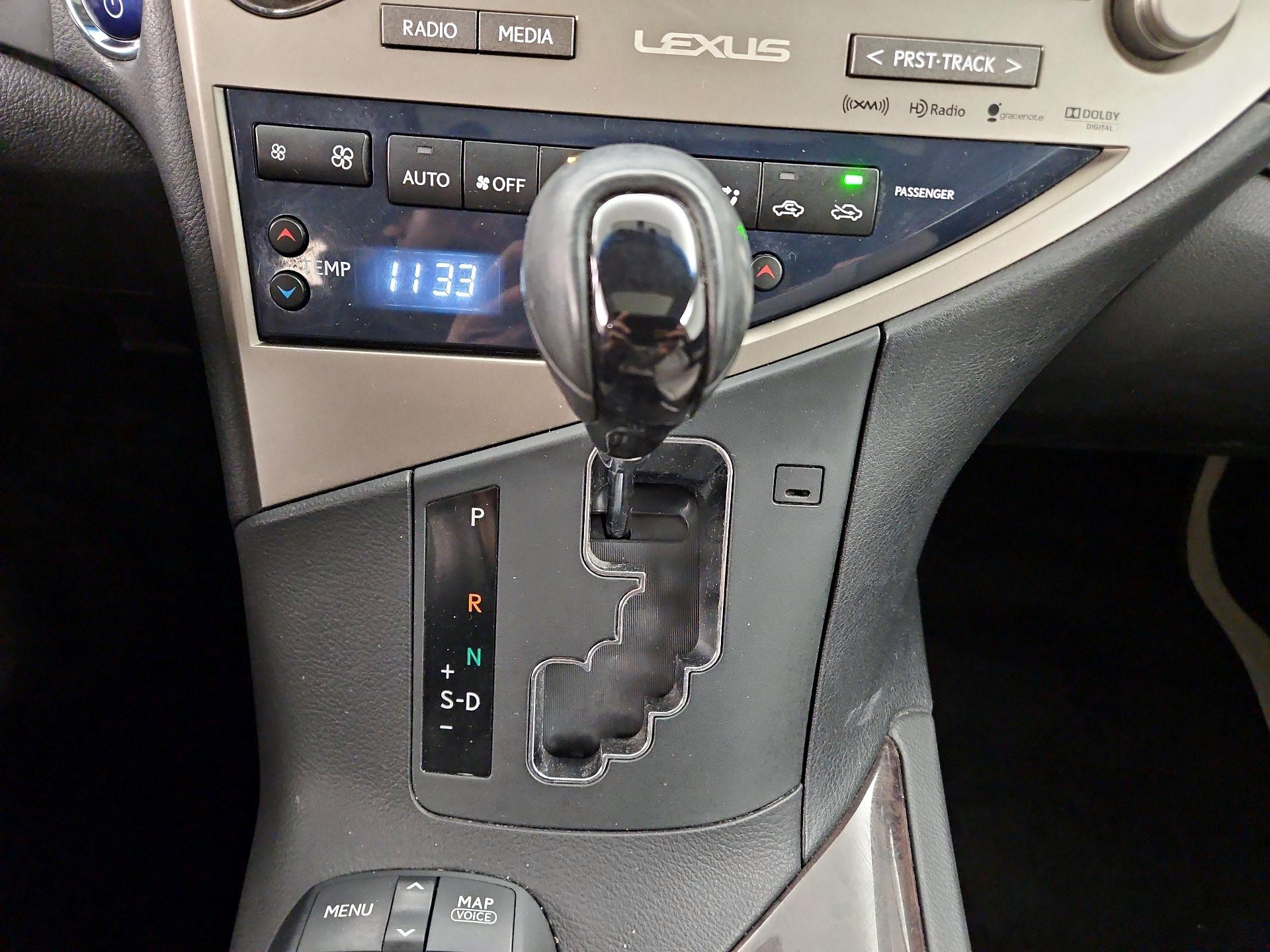 Thumbnail: 2015 Lexus RX - 18