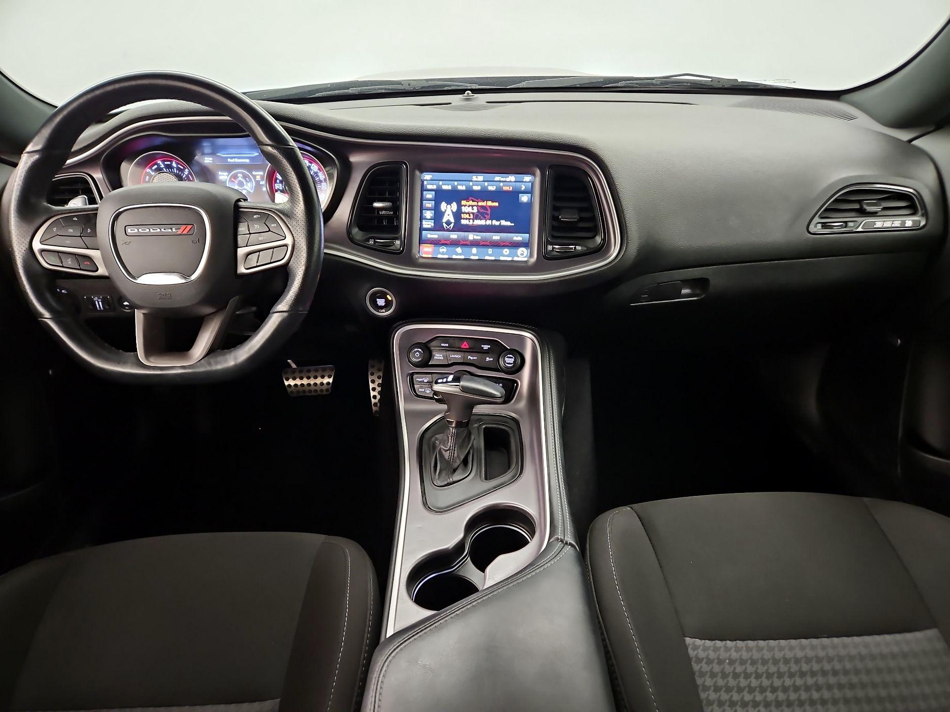 Thumbnail: 2021 Dodge Challenger - 9