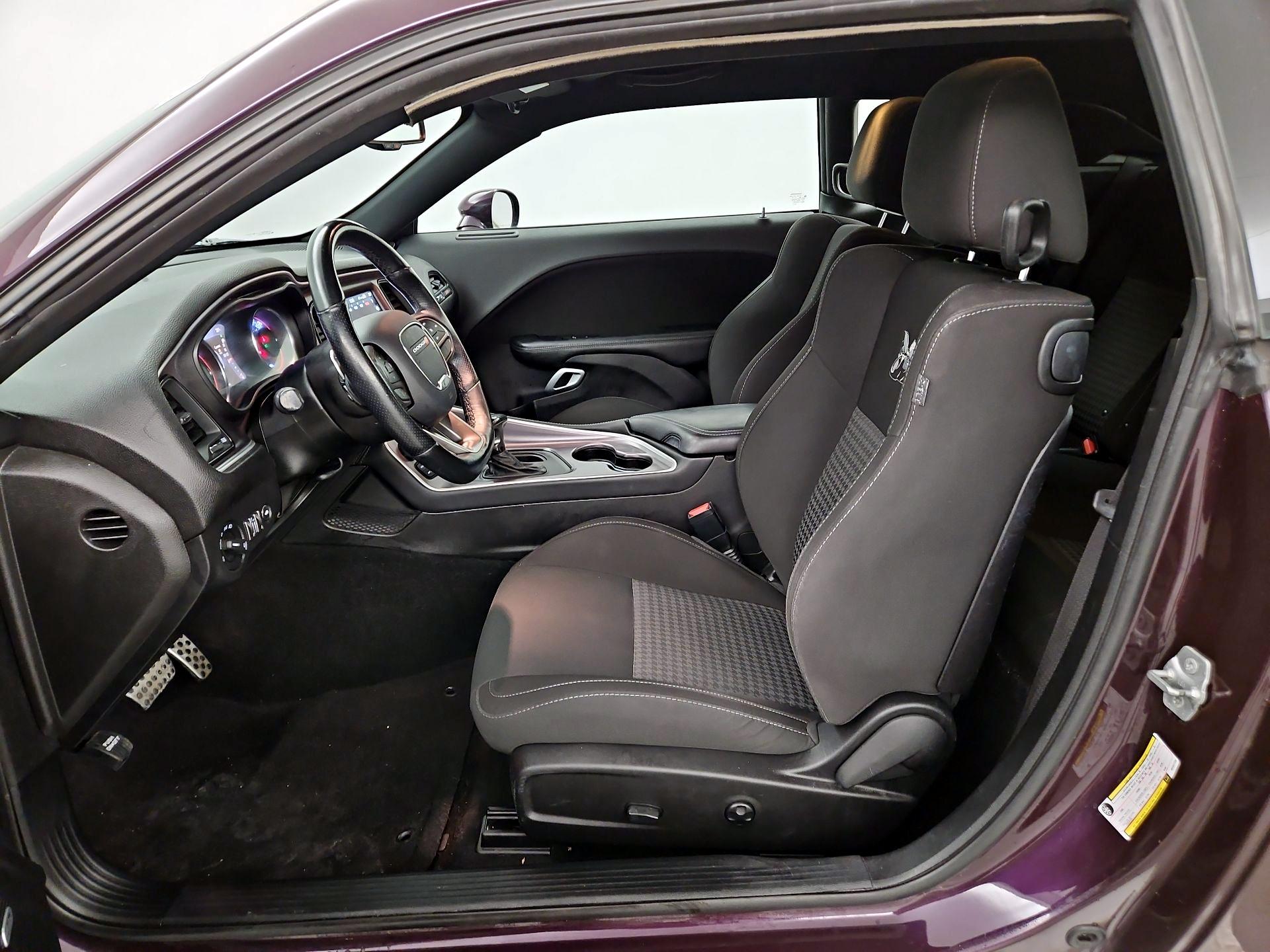 Thumbnail: 2021 Dodge Challenger - 11