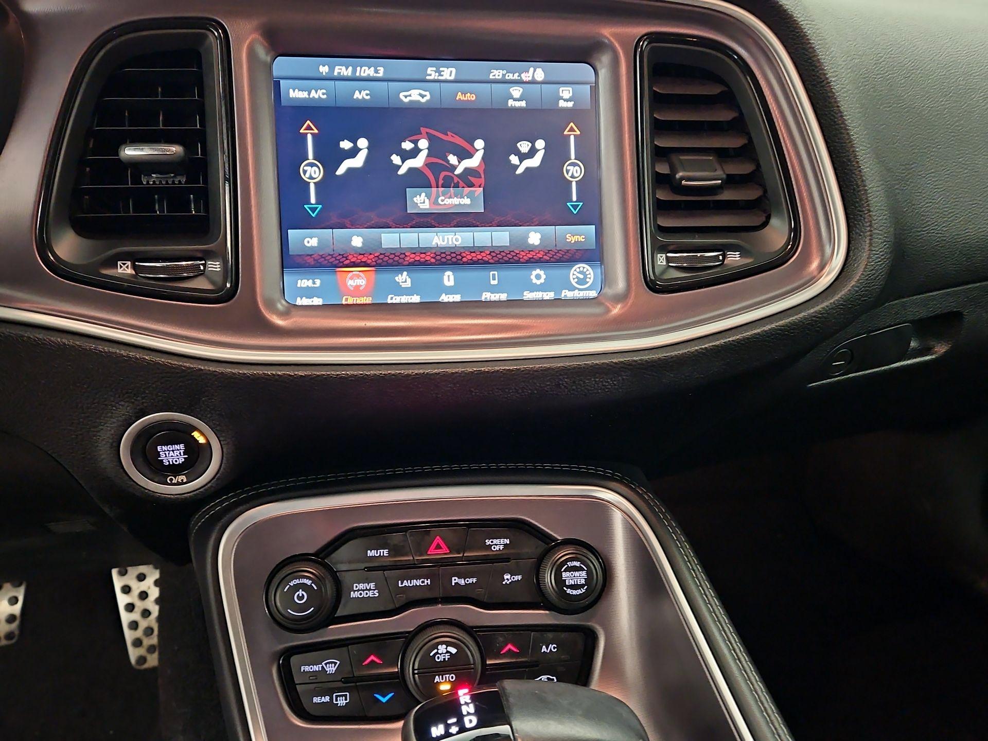 Thumbnail: 2021 Dodge Challenger - 15