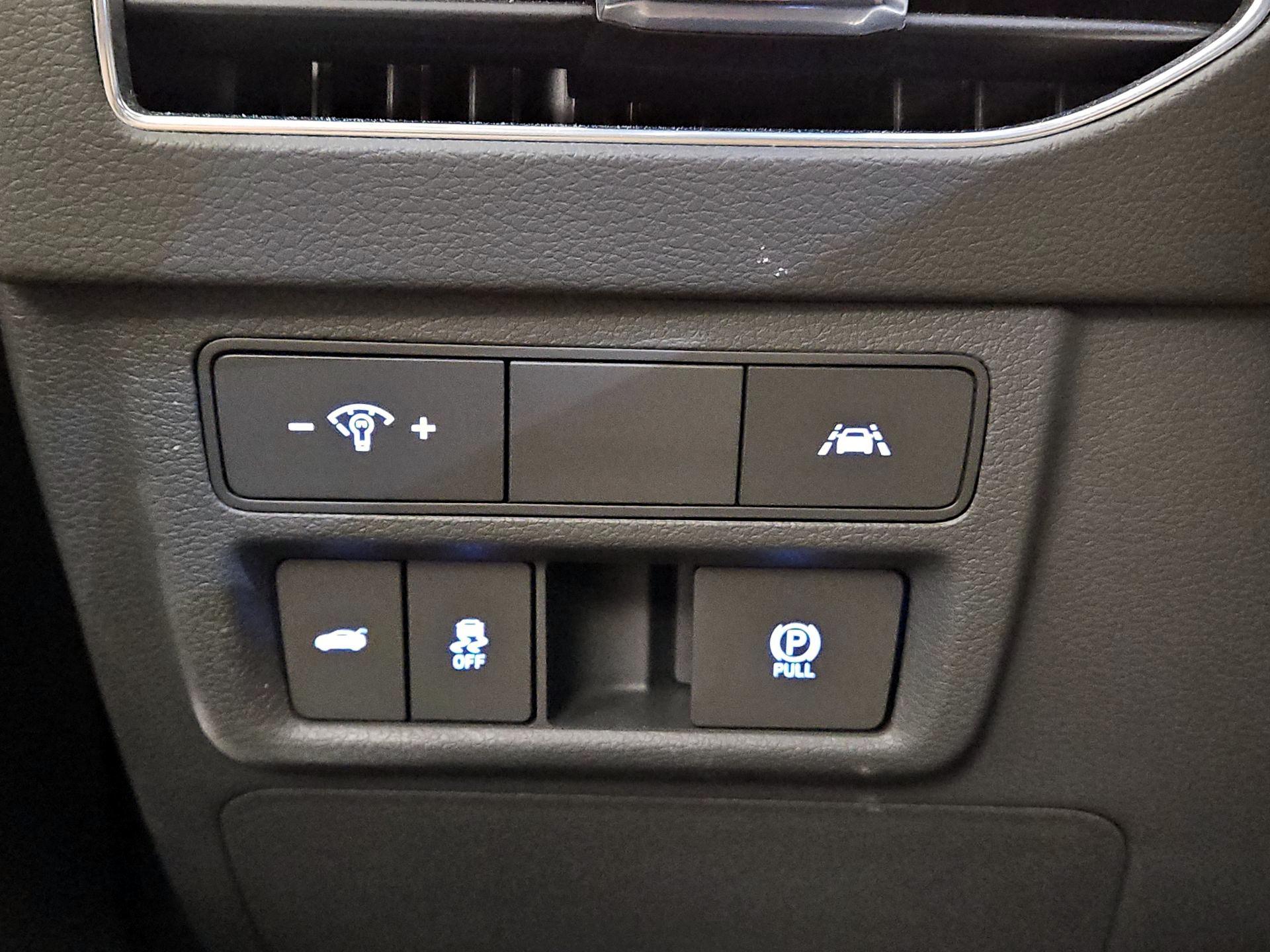 Thumbnail: 2020 Hyundai Sonata - 13