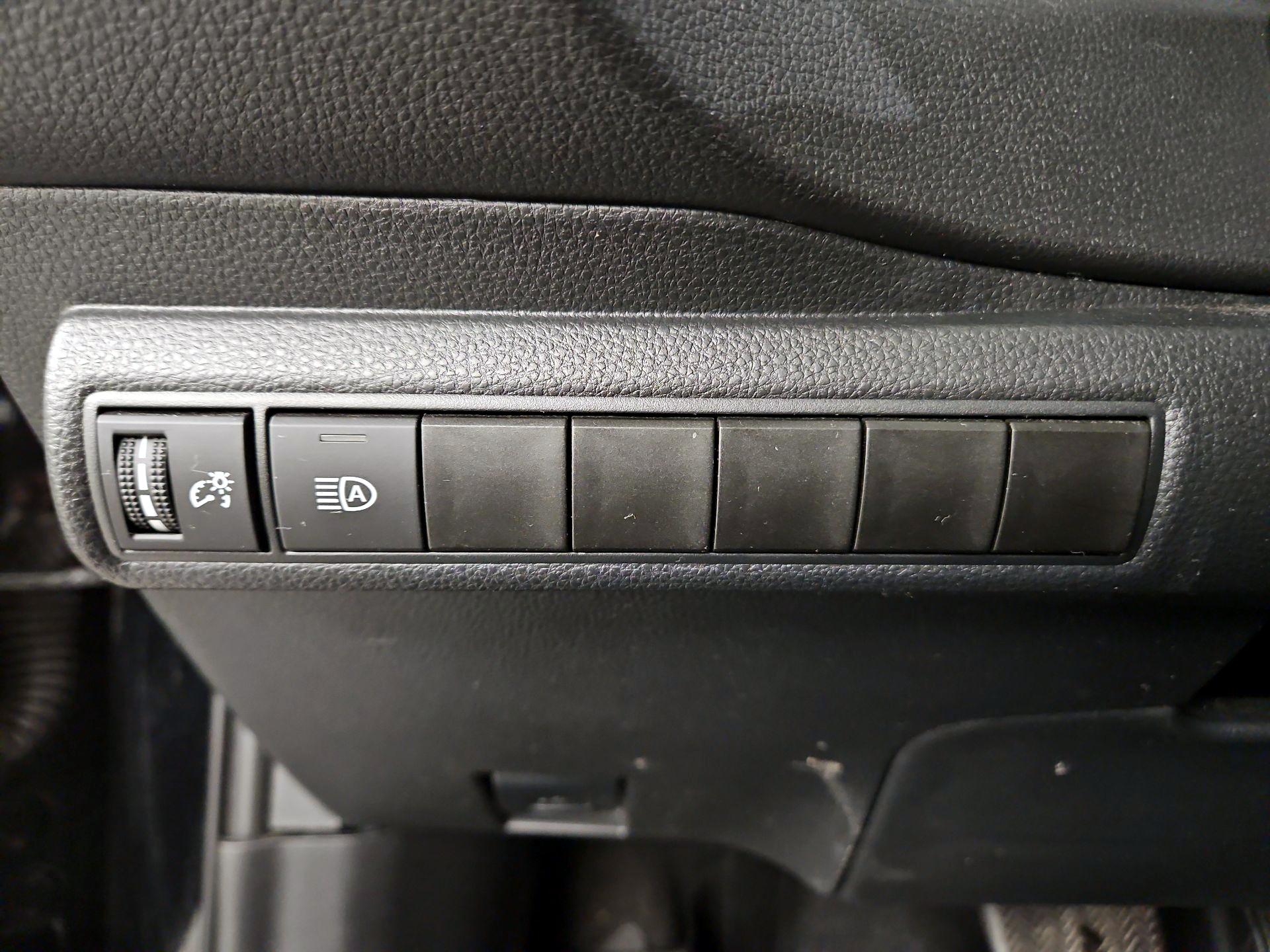 Thumbnail: 2024 Toyota Corolla - 13