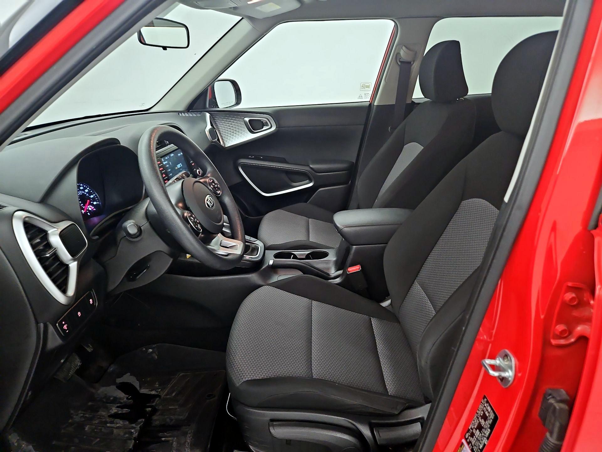 Thumbnail: 2020 Kia Soul - 11