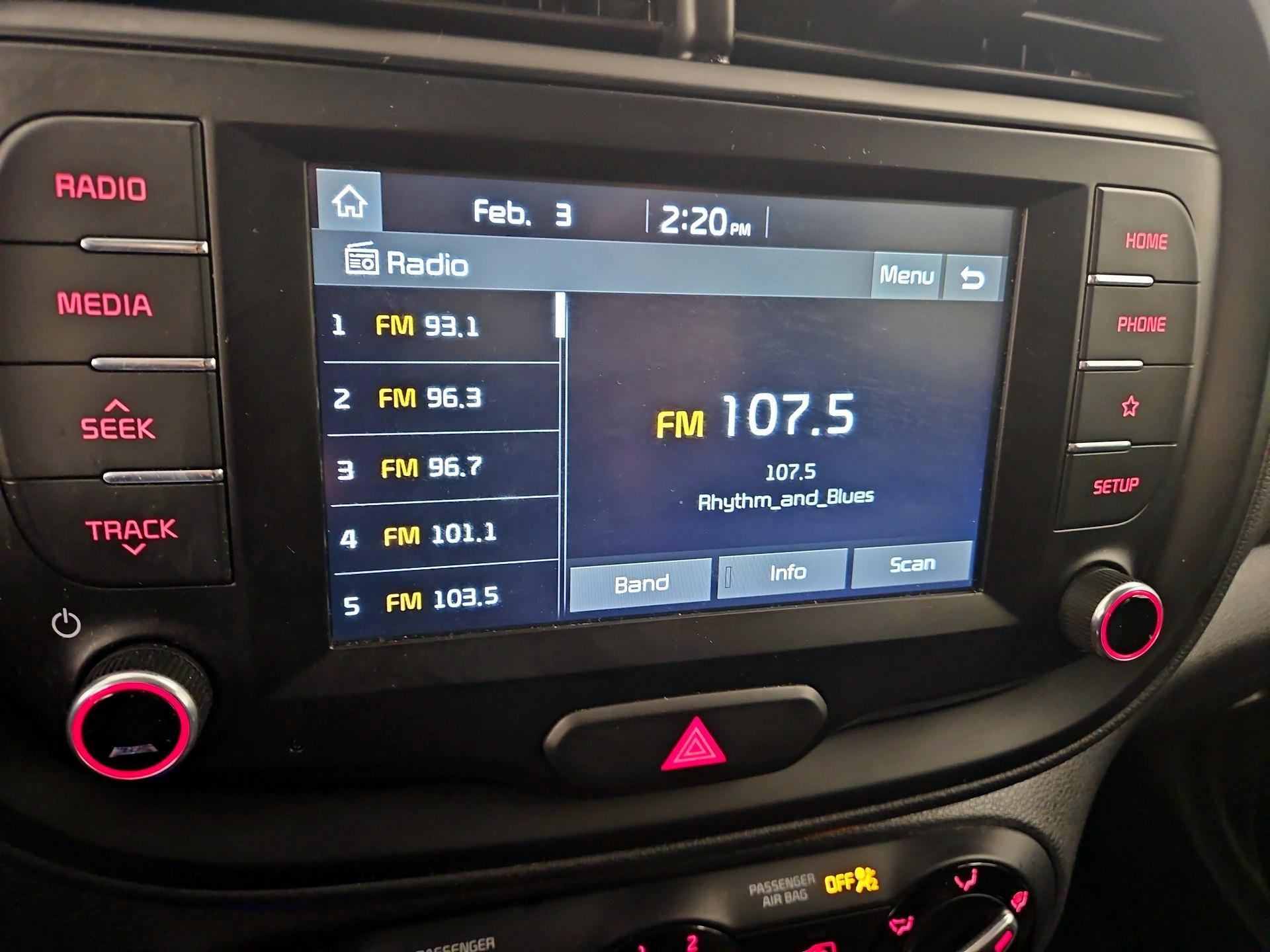 Thumbnail: 2020 Kia Soul - 15