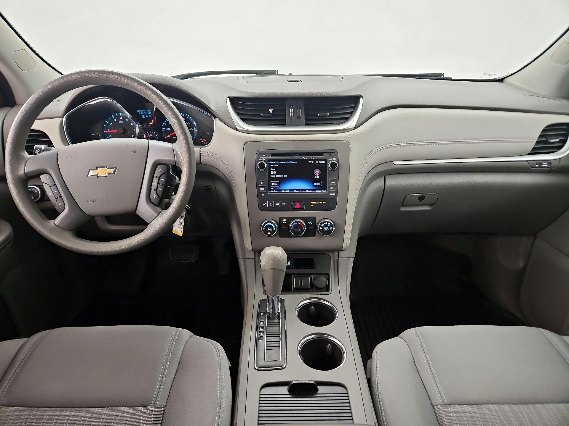 Thumbnail: 2017 Chevrolet Traverse - 9