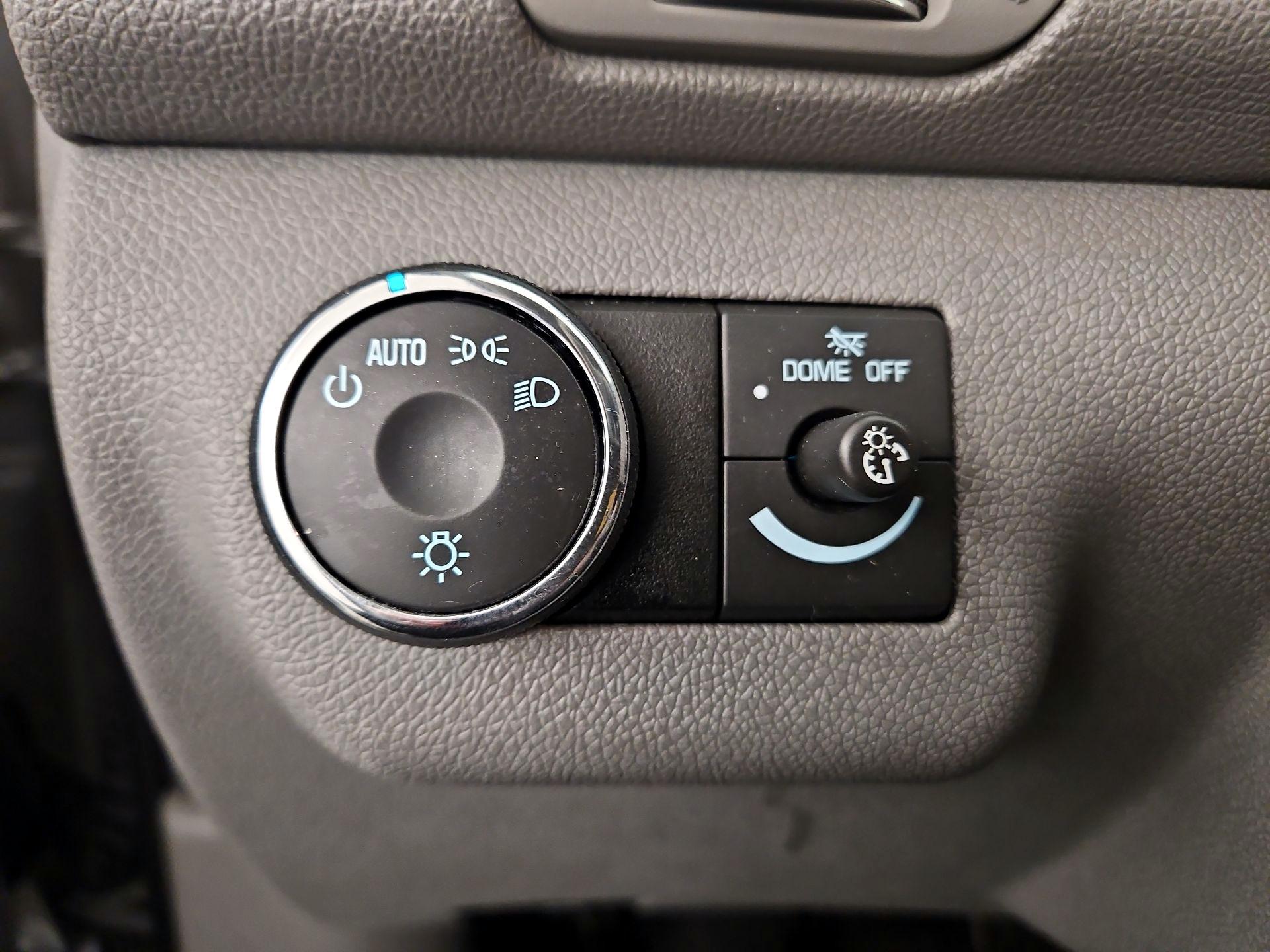 Thumbnail: 2017 Chevrolet Traverse - 13