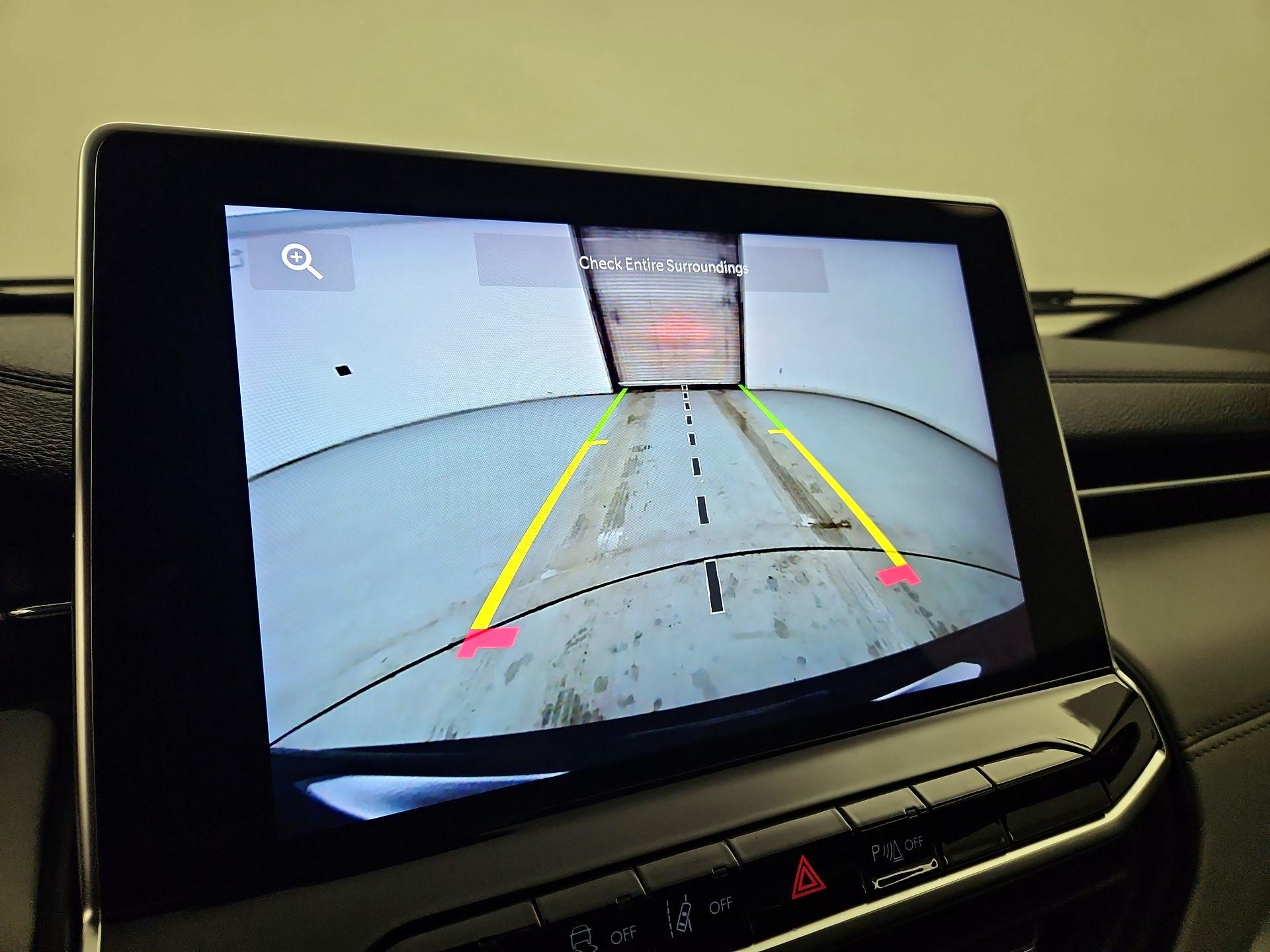 Thumbnail: 2023 Jeep Compass - 14