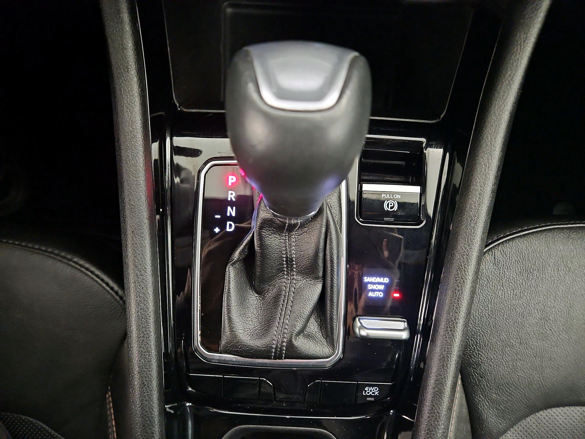 Thumbnail: 2023 Jeep Compass - 17