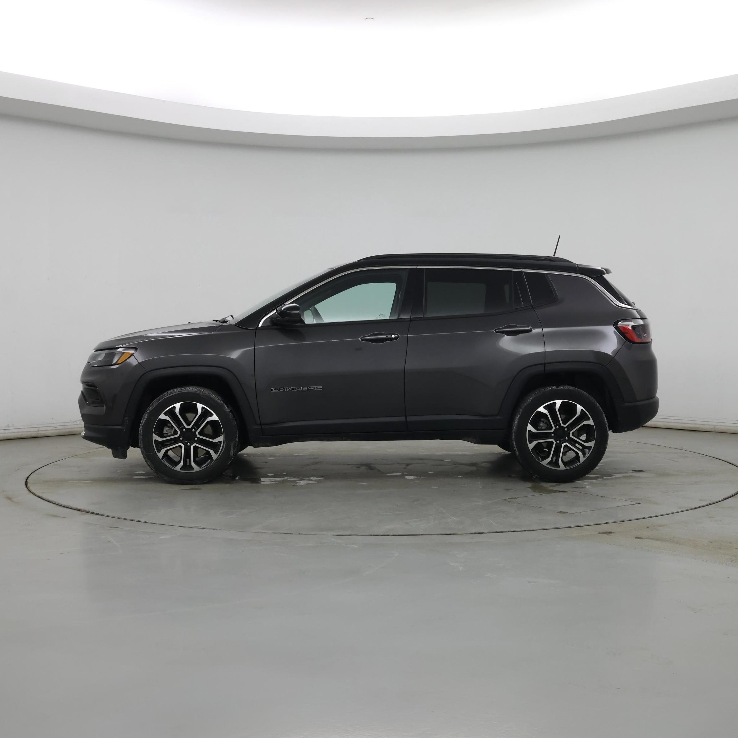 Thumbnail: 2023 Jeep Compass - 3
