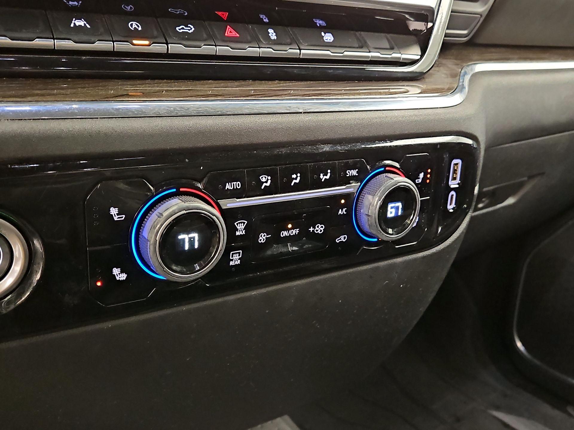 Thumbnail: 2023 Chevrolet Silverado 1500 - 16