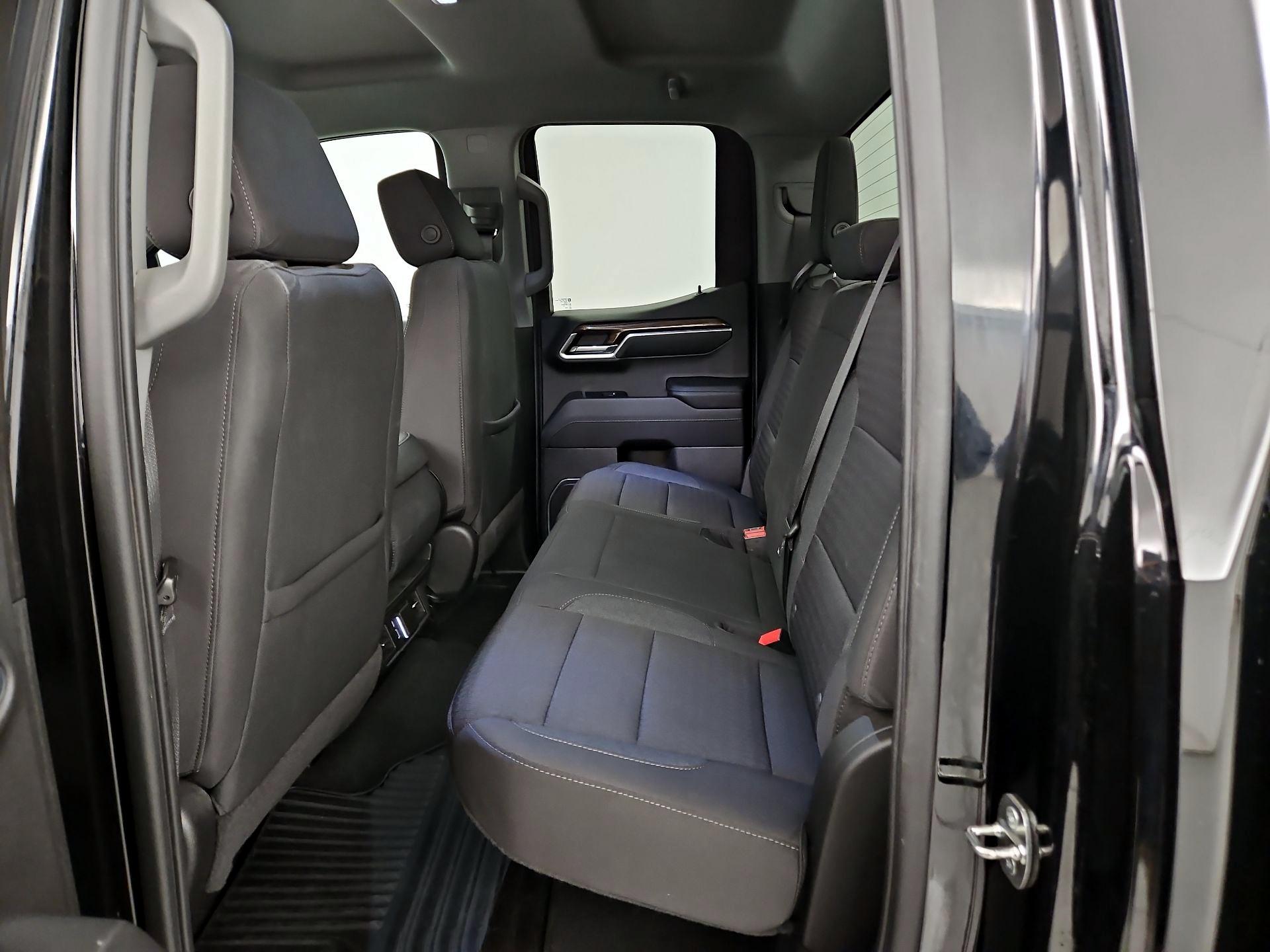 Thumbnail: 2022 Chevrolet Silverado 1500 - 19